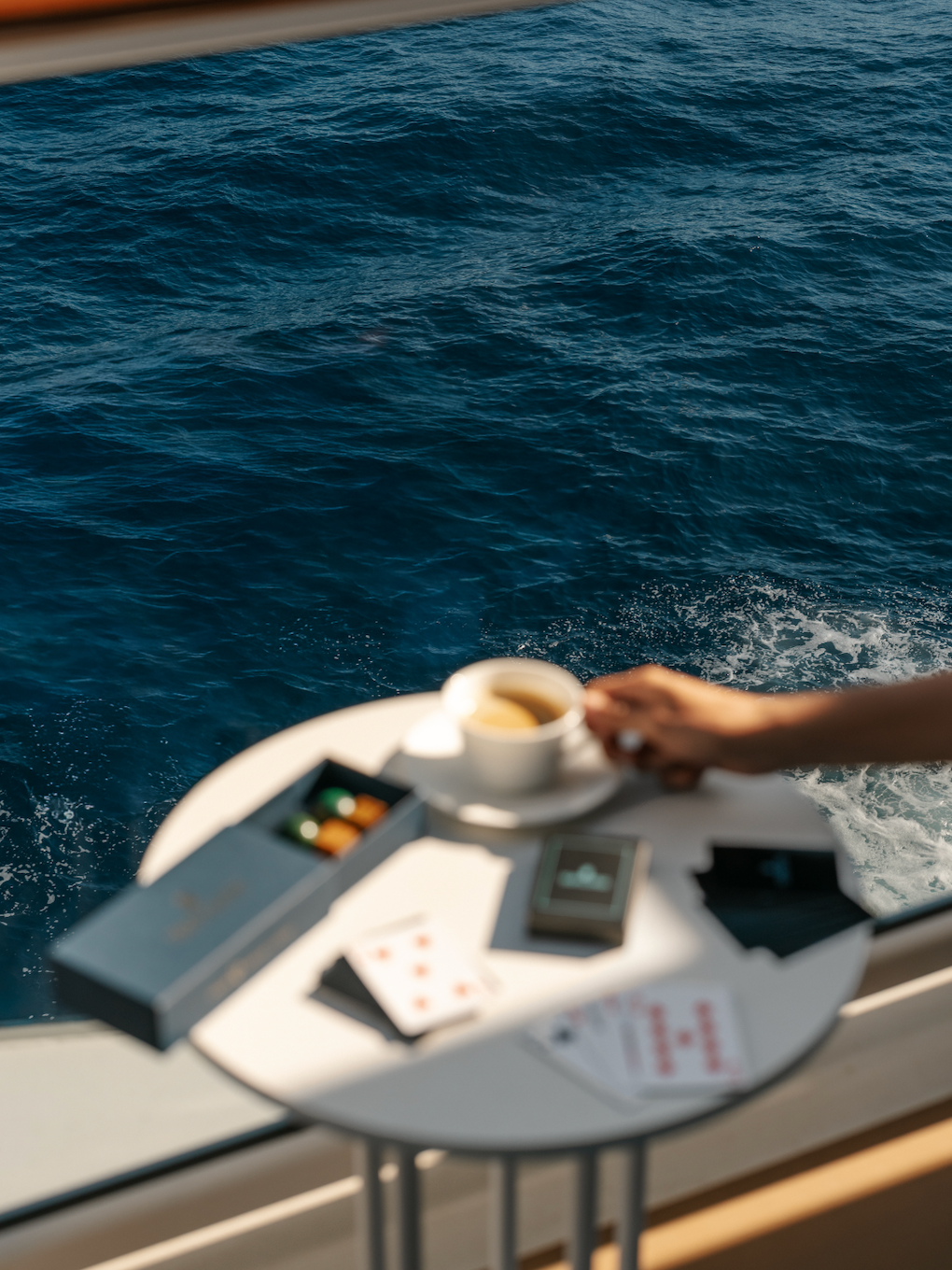 afternoon-coffee-private-suite-terrace