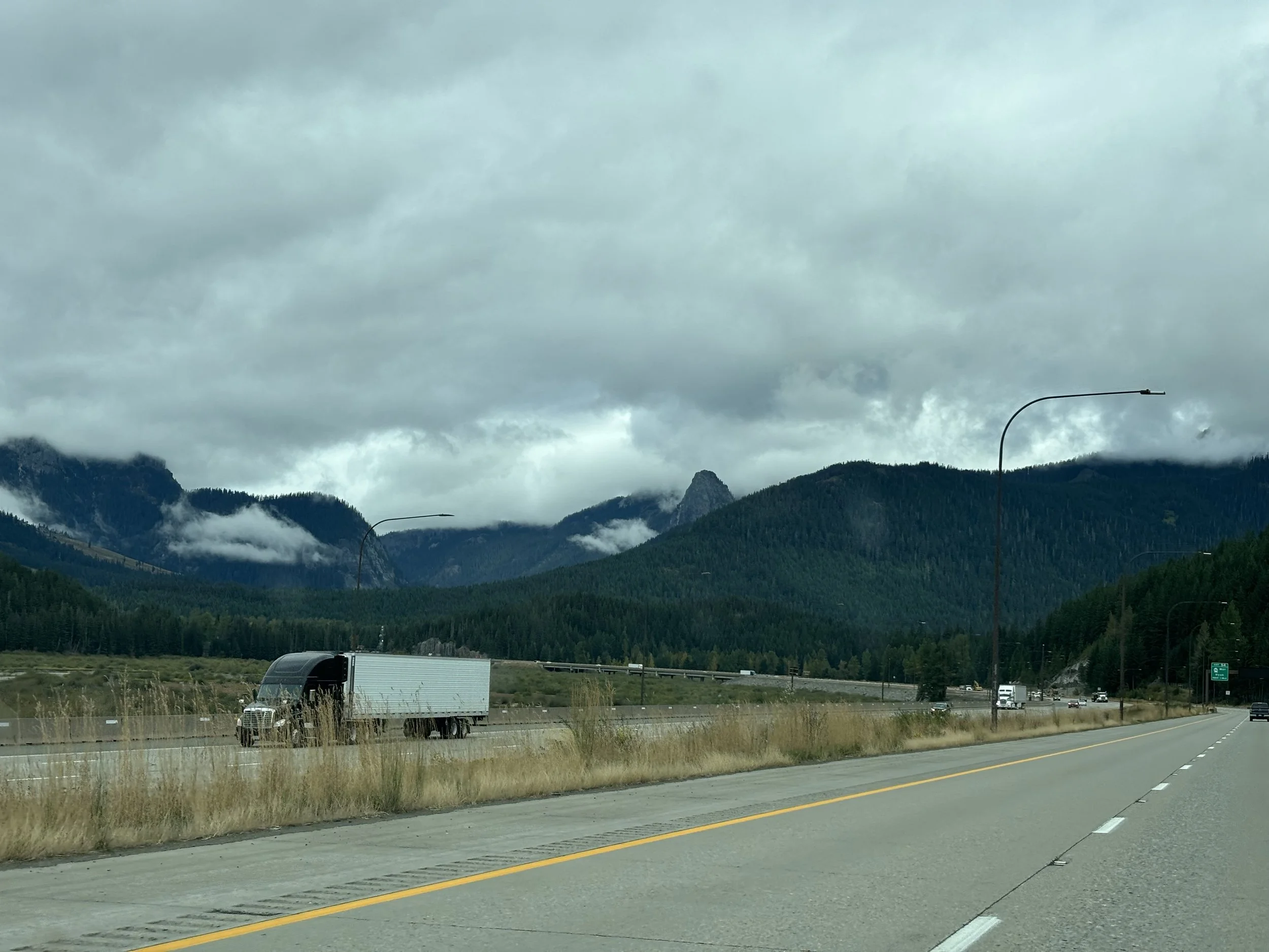 Getting ready to cross the Cascades. Apparently headed for rain...