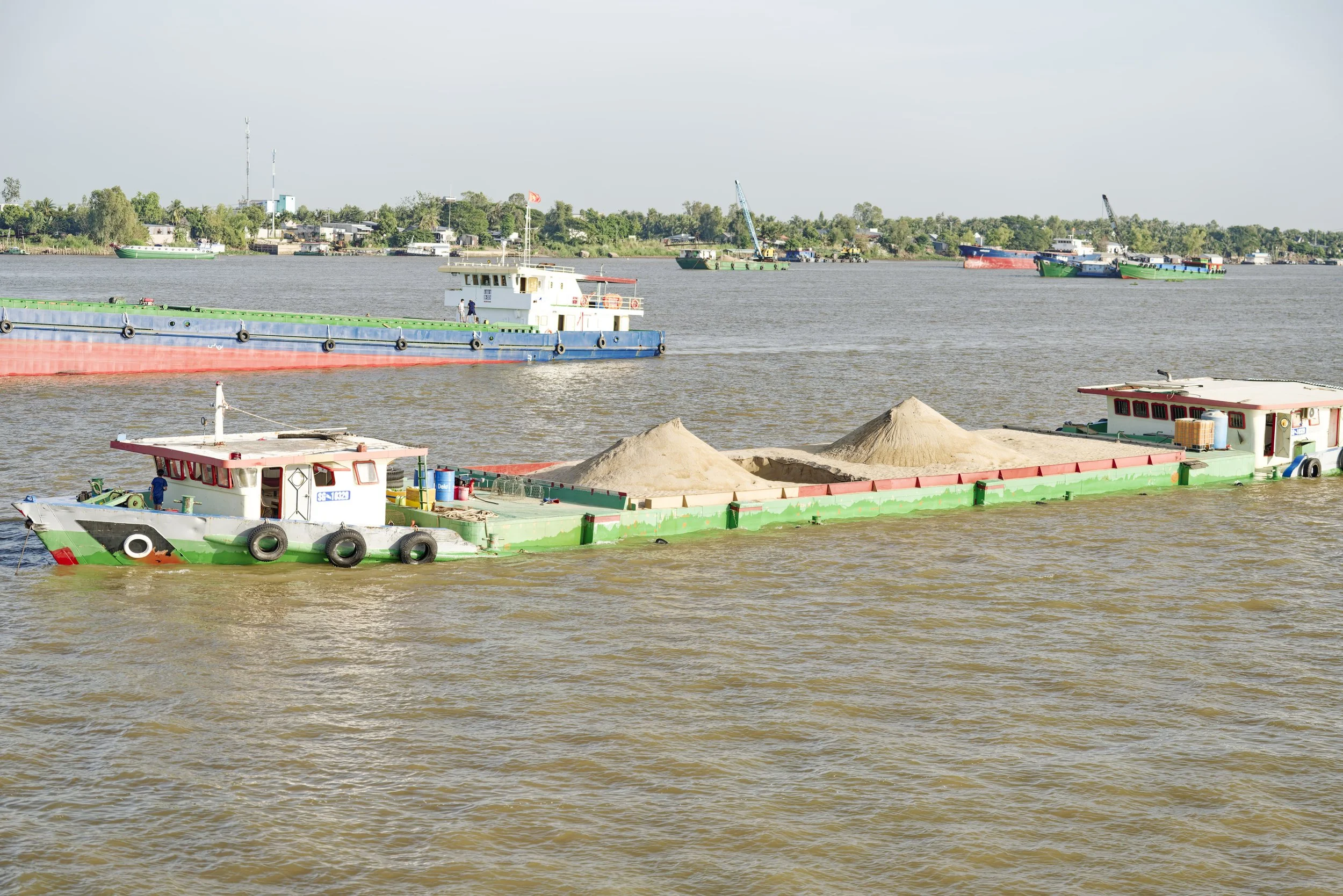 Sand exports on the Mekong River to Cambodia