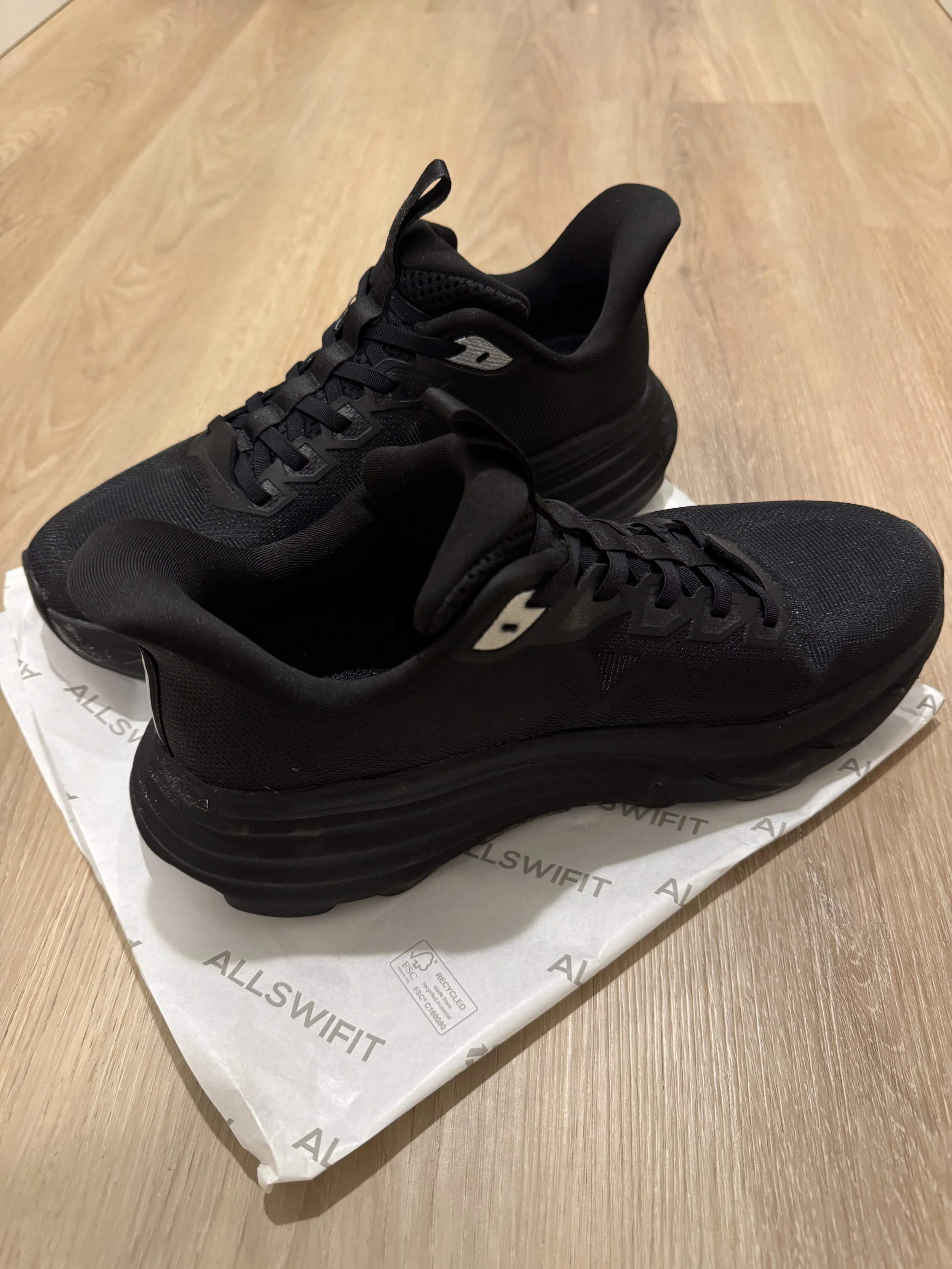black friday deals walking shoes.jpg