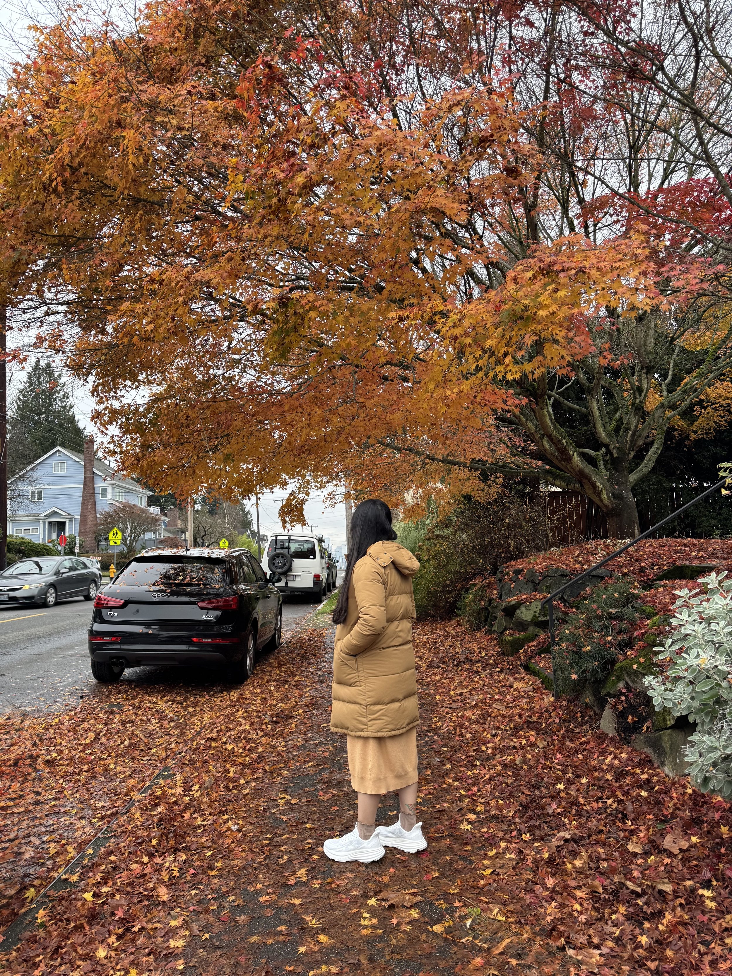 amazon blk friday walking shoes .jpg