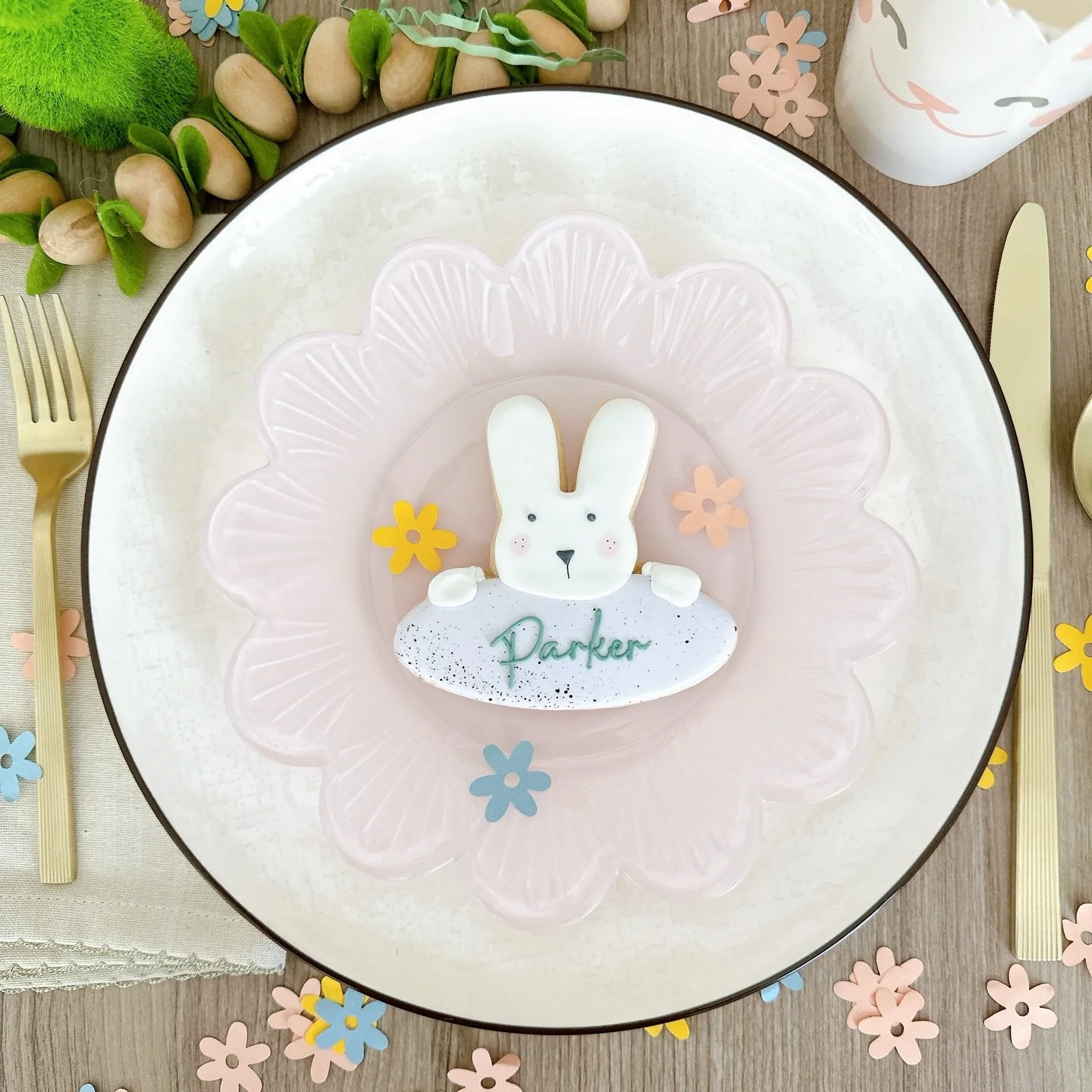 The *most perfect* way to personalize a place setting this Easter! I definitely know I would be running to eat 🏃&zwj;♀️ Order yours now through Saturday for shipping or pickup next week 🐣🐰🐇

mbo.llc

#Michellesbakingobsession #shoplocaldurham #du