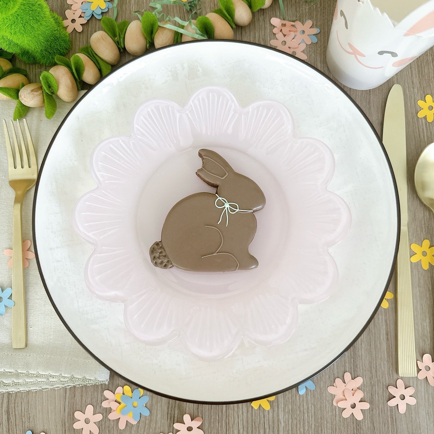 Last day to order Easter cookies!! 🐇🥕

Shipping out Tuesday or pickup in Durham Thur - Sat!

mbo.llc

#Michellesbakingobsession #shoplocaldurham #durhamcookies  #smallbusinessdurhamnc #eastercookies