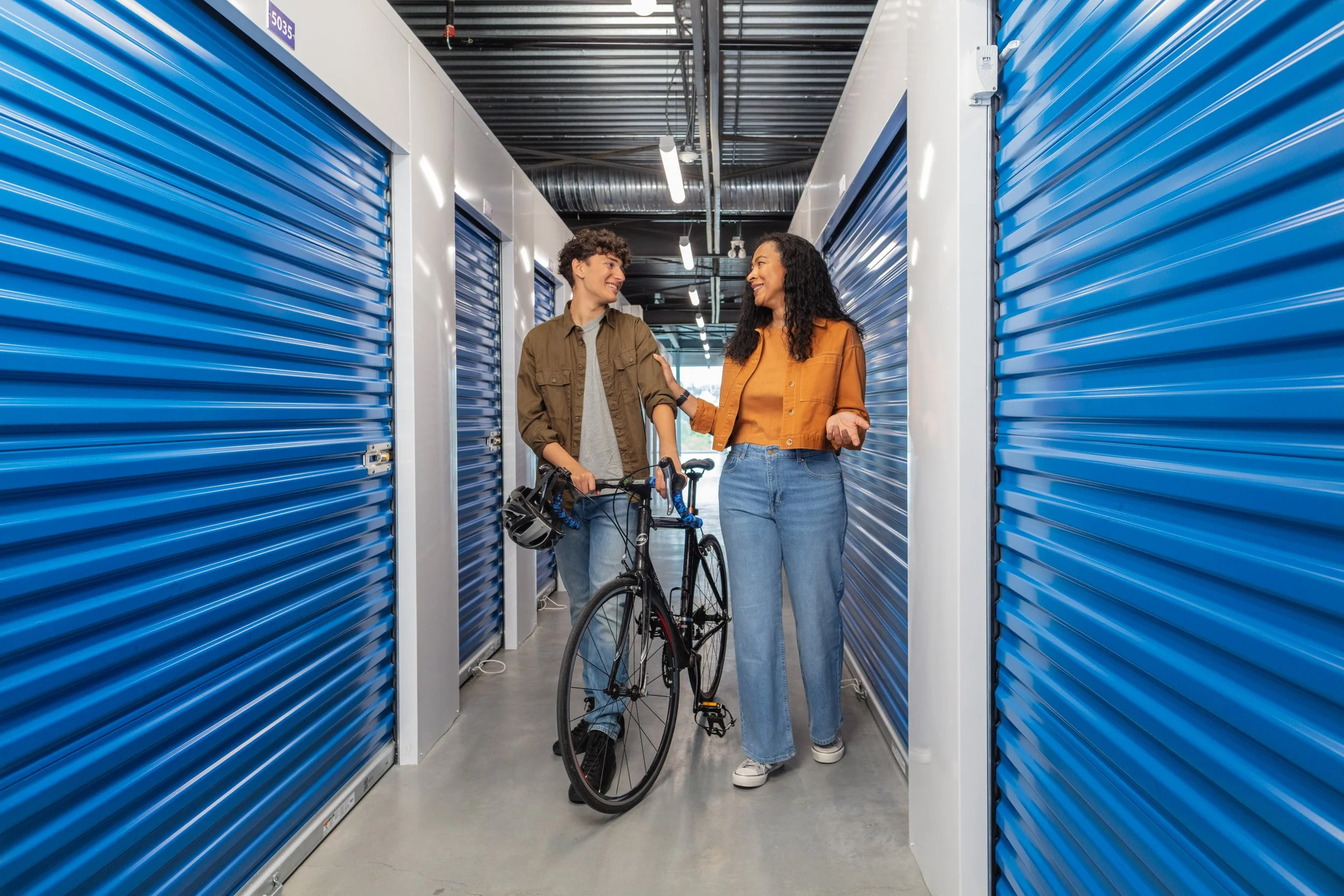 MapleLeafStorage389.jpg
