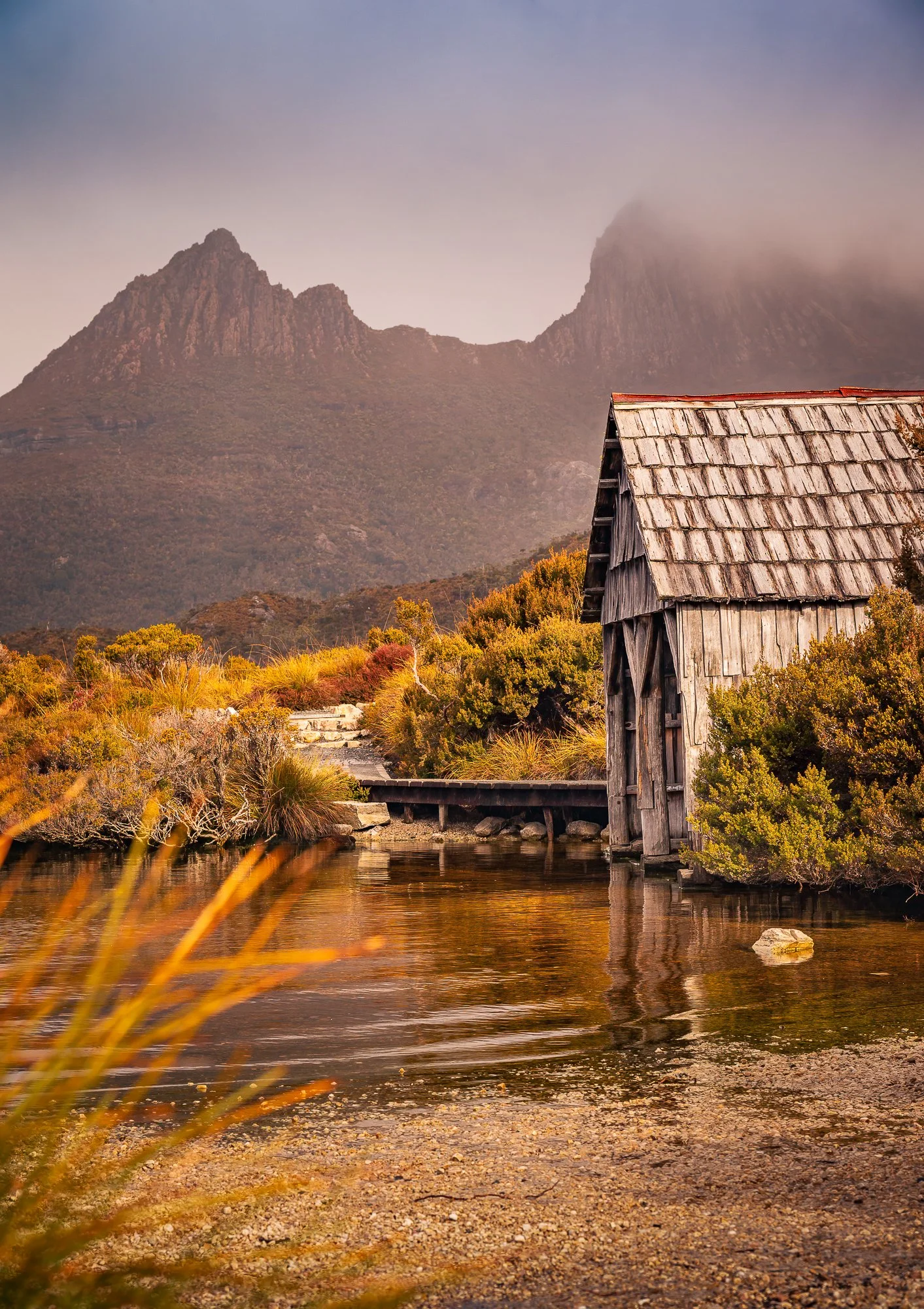 Dove Lake Boatshed