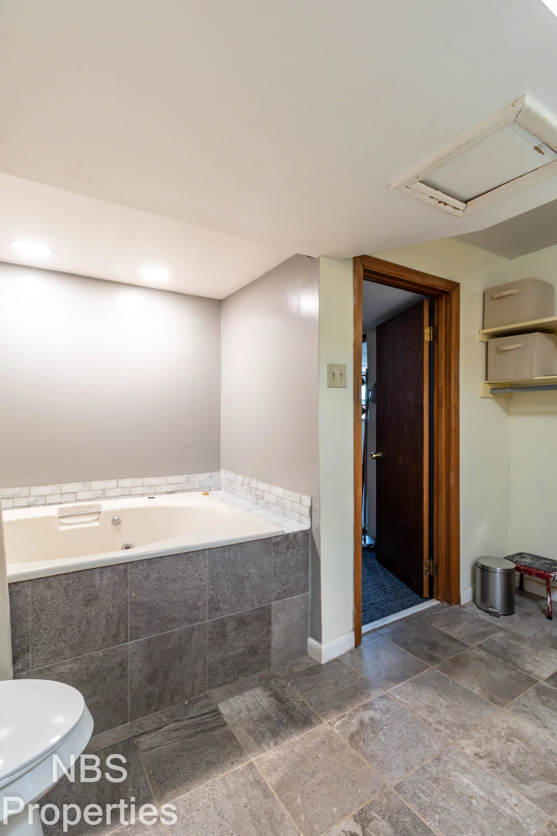 Bathroom_1U6A1725.jpg