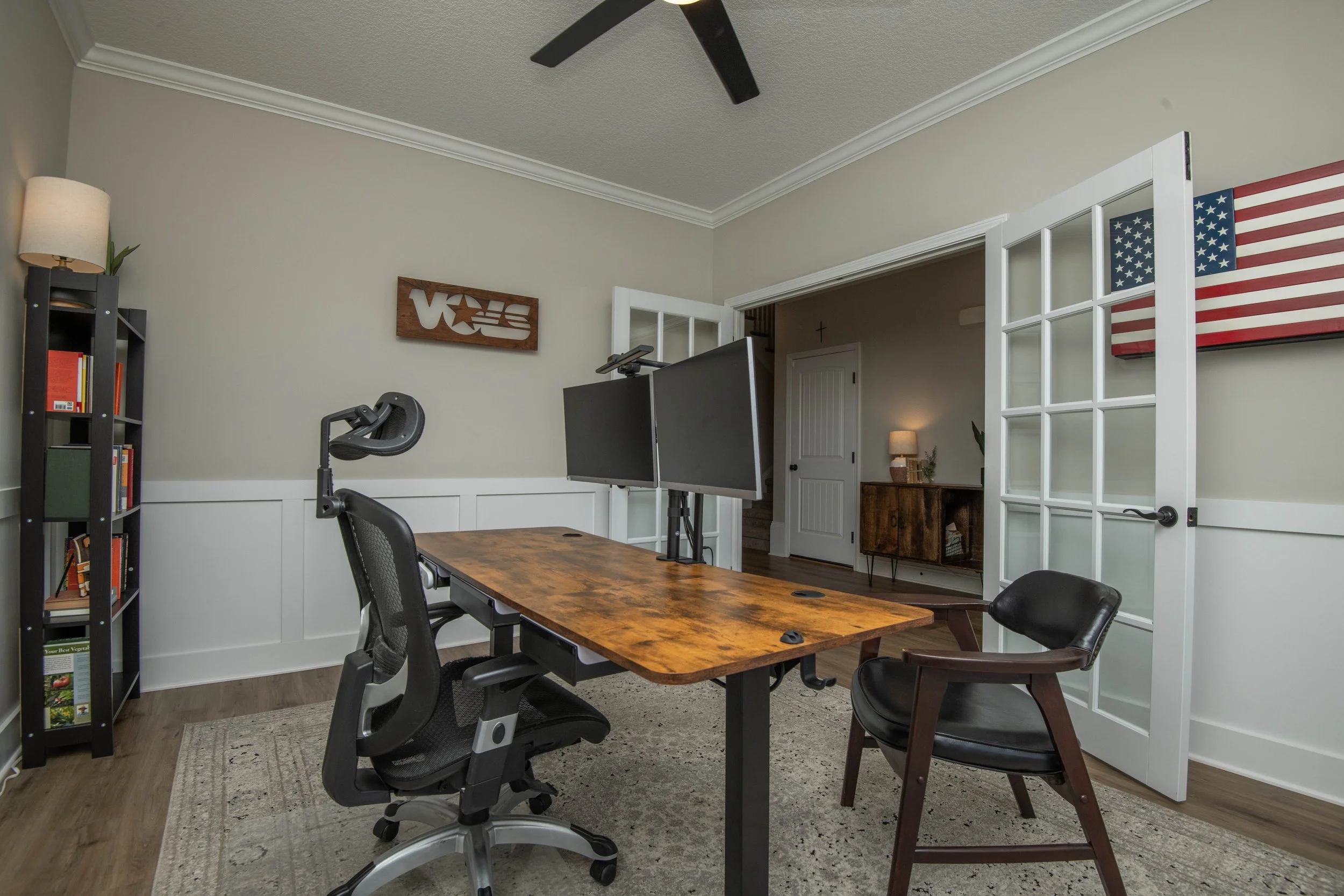 office 1.jpg