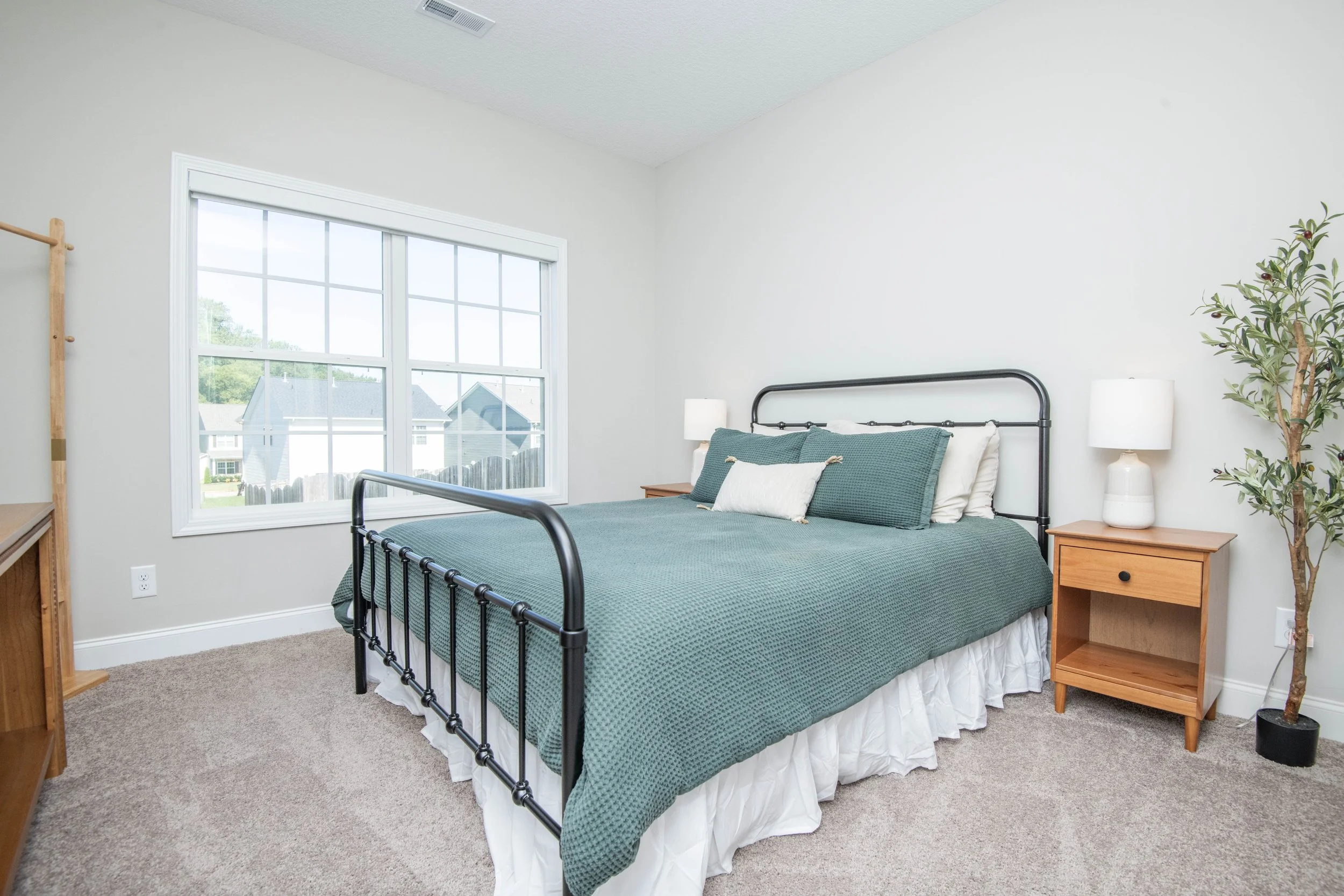 second bed 3.jpg
