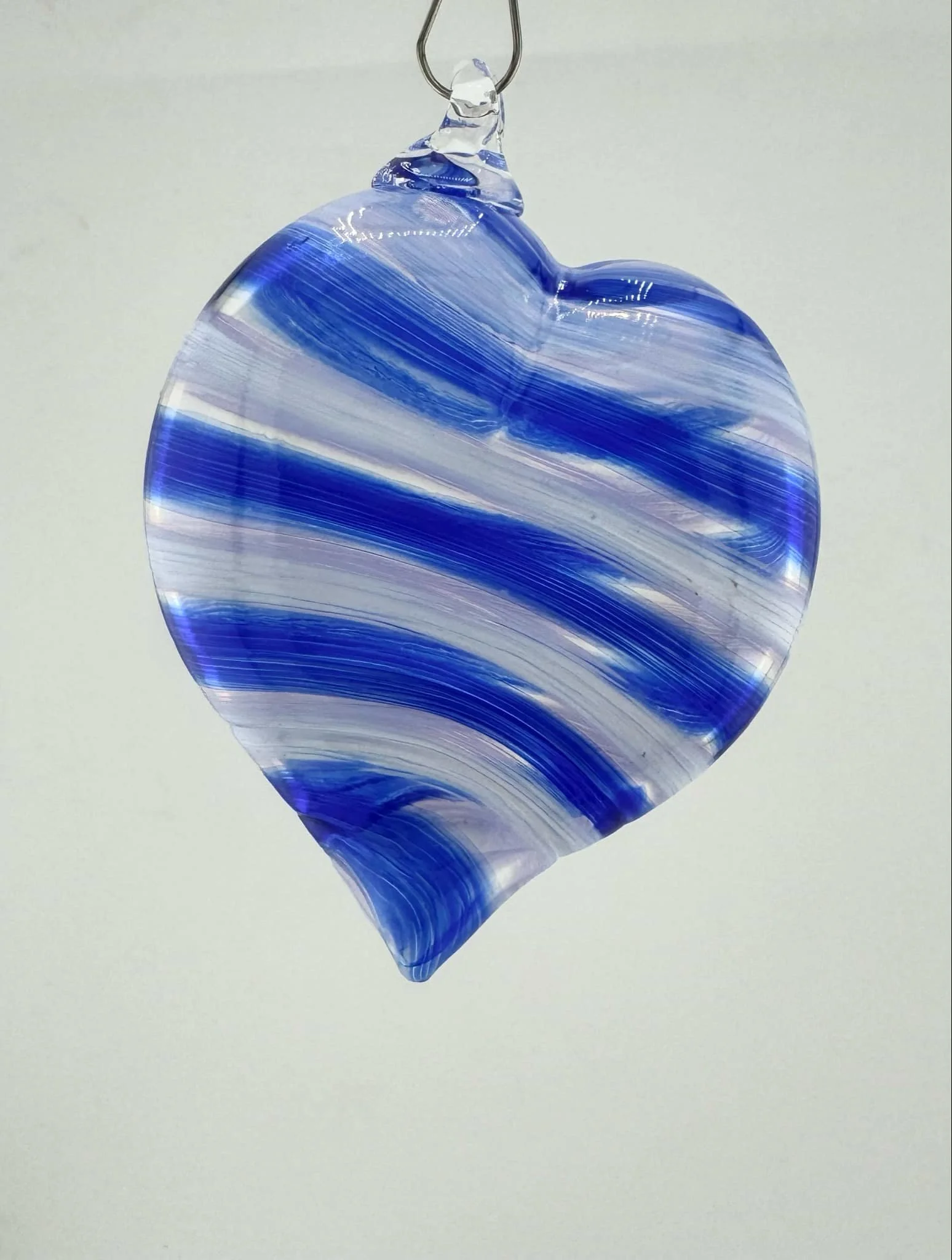 Tylan Twist Heartfelt Ornament - Blue/White