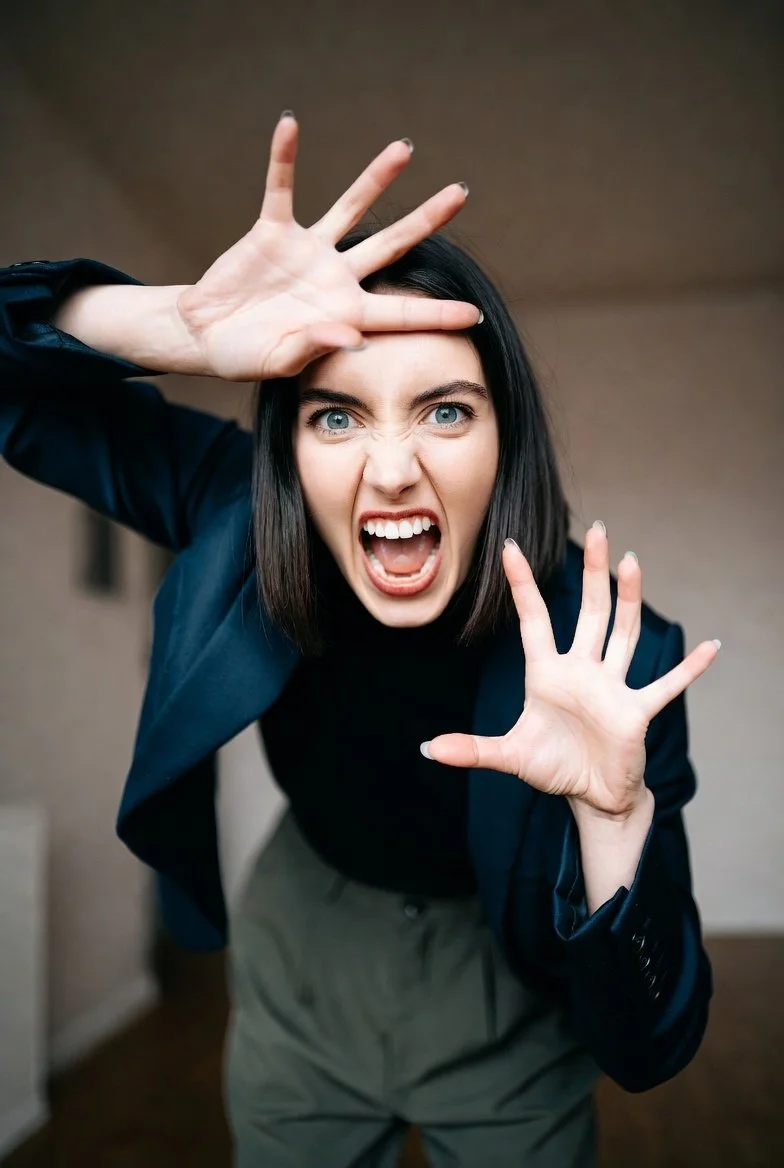 Navigating Narcissism in Business Partnerships: Red Flags, Signs of Narcissistic Abuse in Business Partners, Recovery from Toxic Business Relationships, and Rebuilding After Betrayal