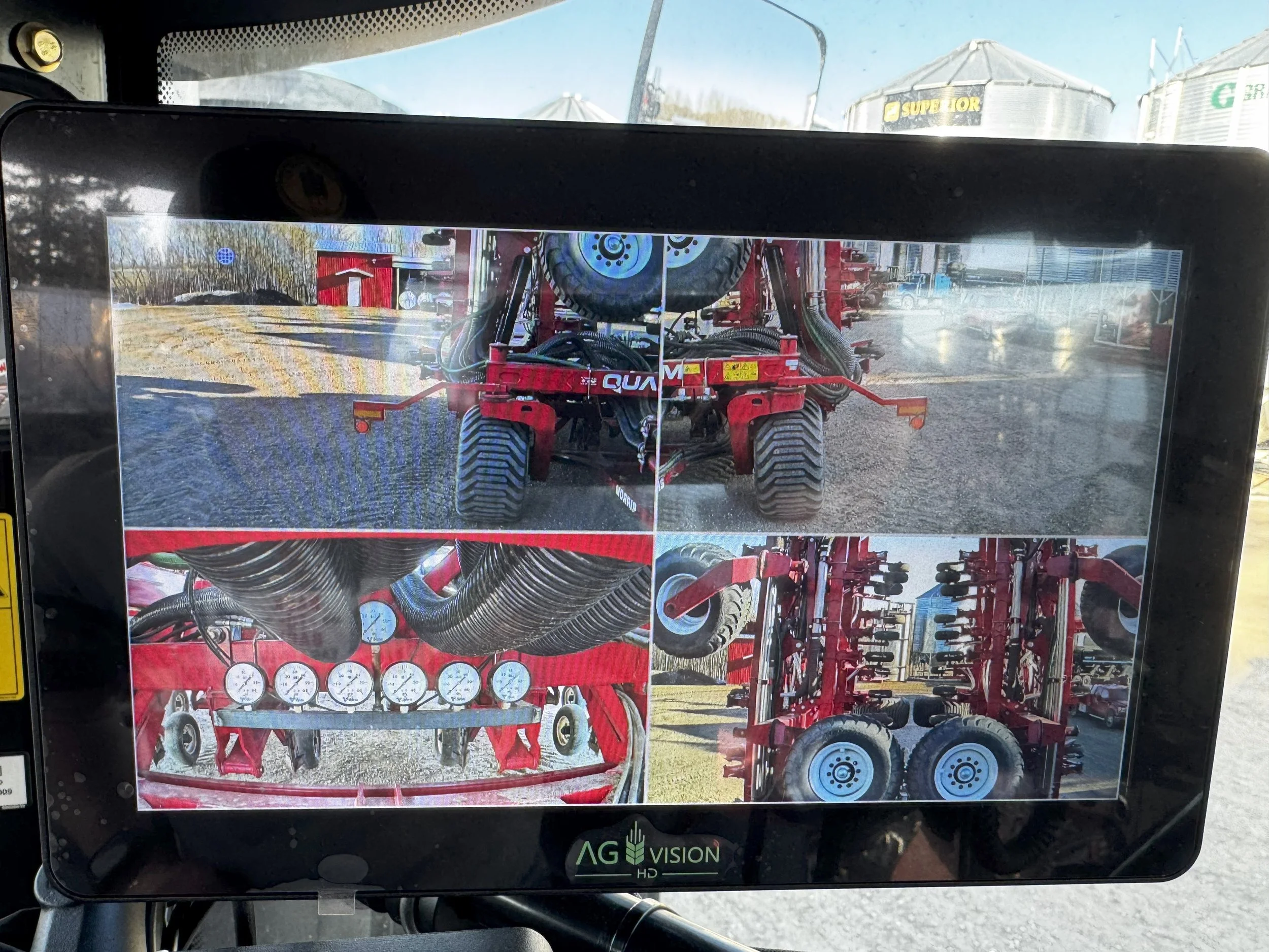 8 cam, dual monitor install on Morris 10 series cart