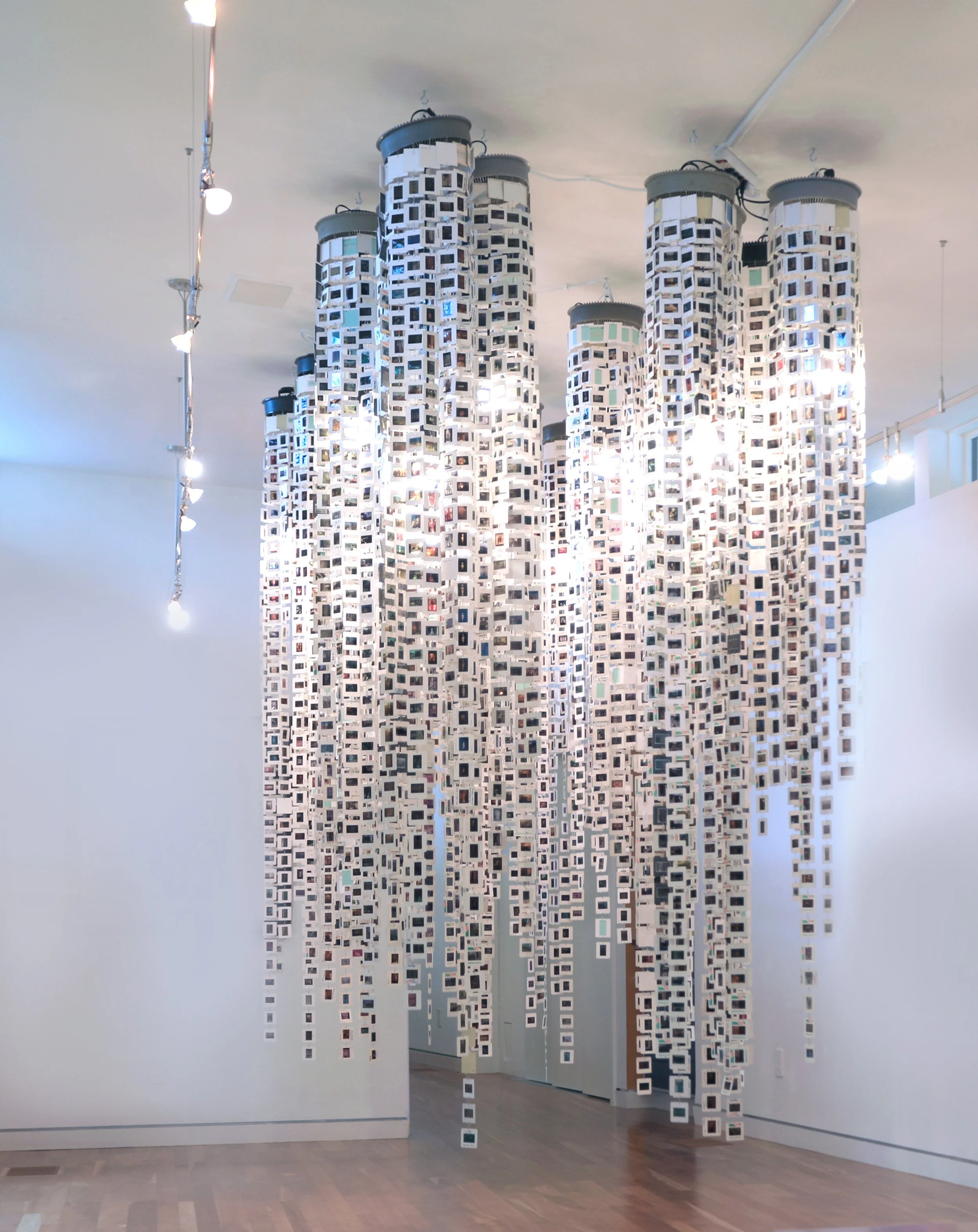 JeanShinProjectionsCassilhausDiapositive40_Overall_ edited.jpg