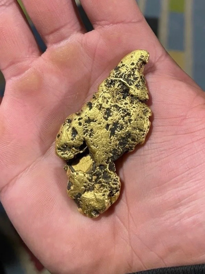 10 Field Signs an Ancient Drainage May Contain Gold