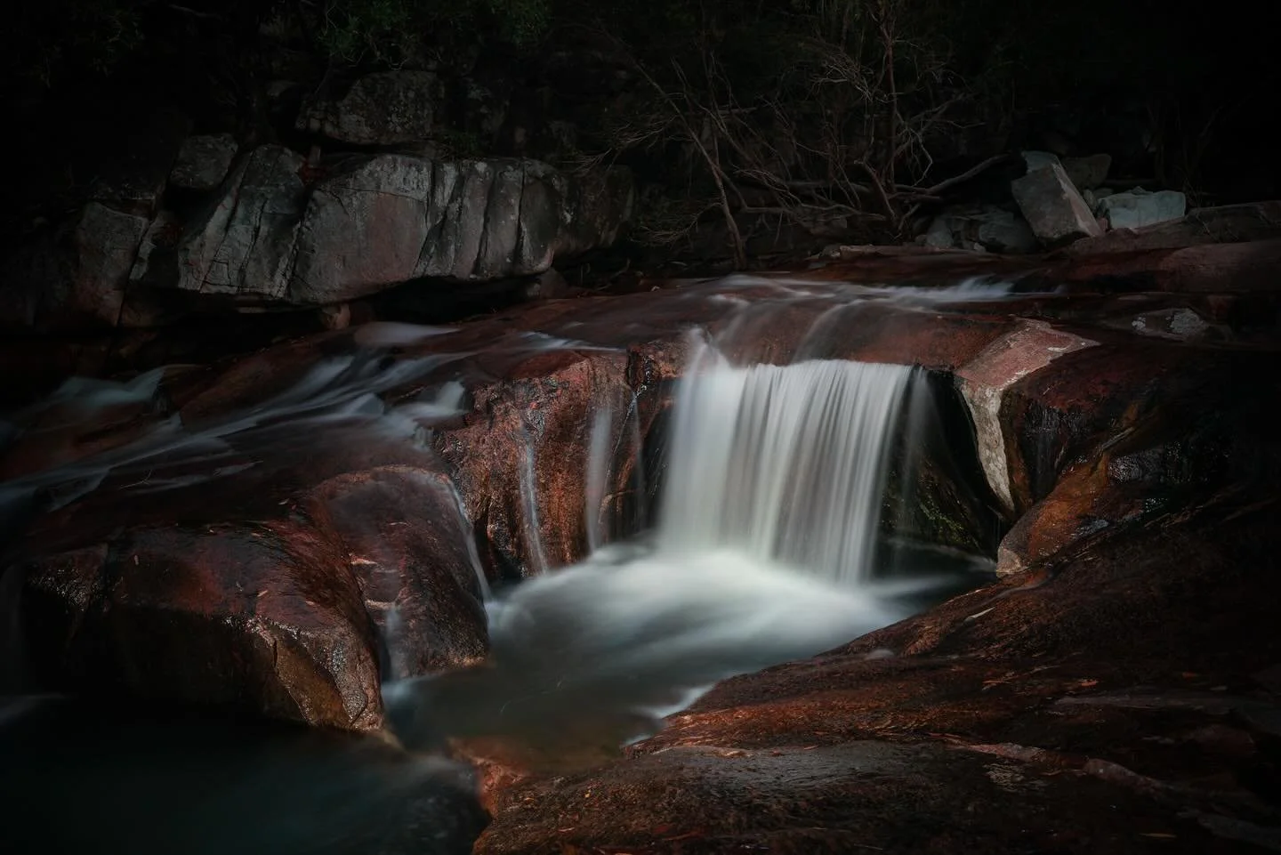 A trundle up Hartleys Creek with a torch and a rope - I tried my hand at a little light fishing, throwing the torch into the creek and retrieving it several times to Illumimate the otherwise pitch black creek. The final blend didn&rsquo;t end up too 