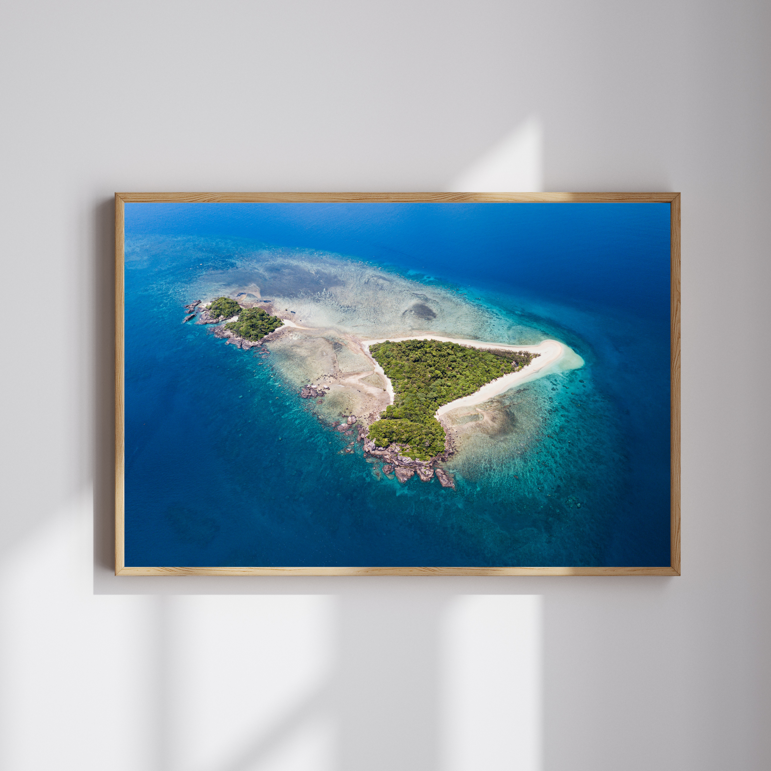 White Simple Background Wall Art Mockup Instagram Post (2500 x 2500 px) (33).png