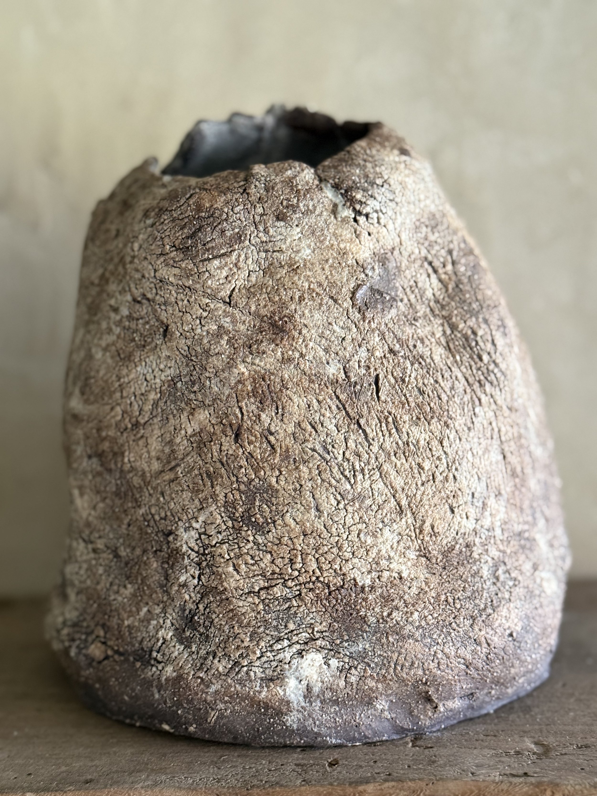 Elephant's foot vessel