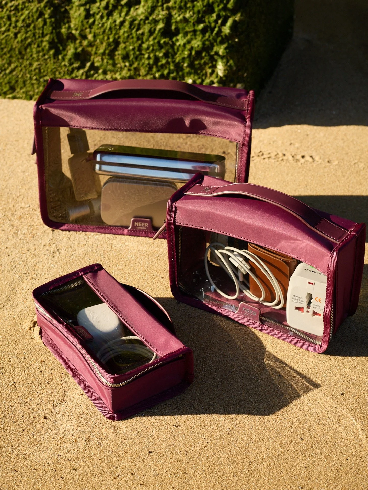 Hoxton Trio Organiser keeps essentials visible, organised and ready to go!