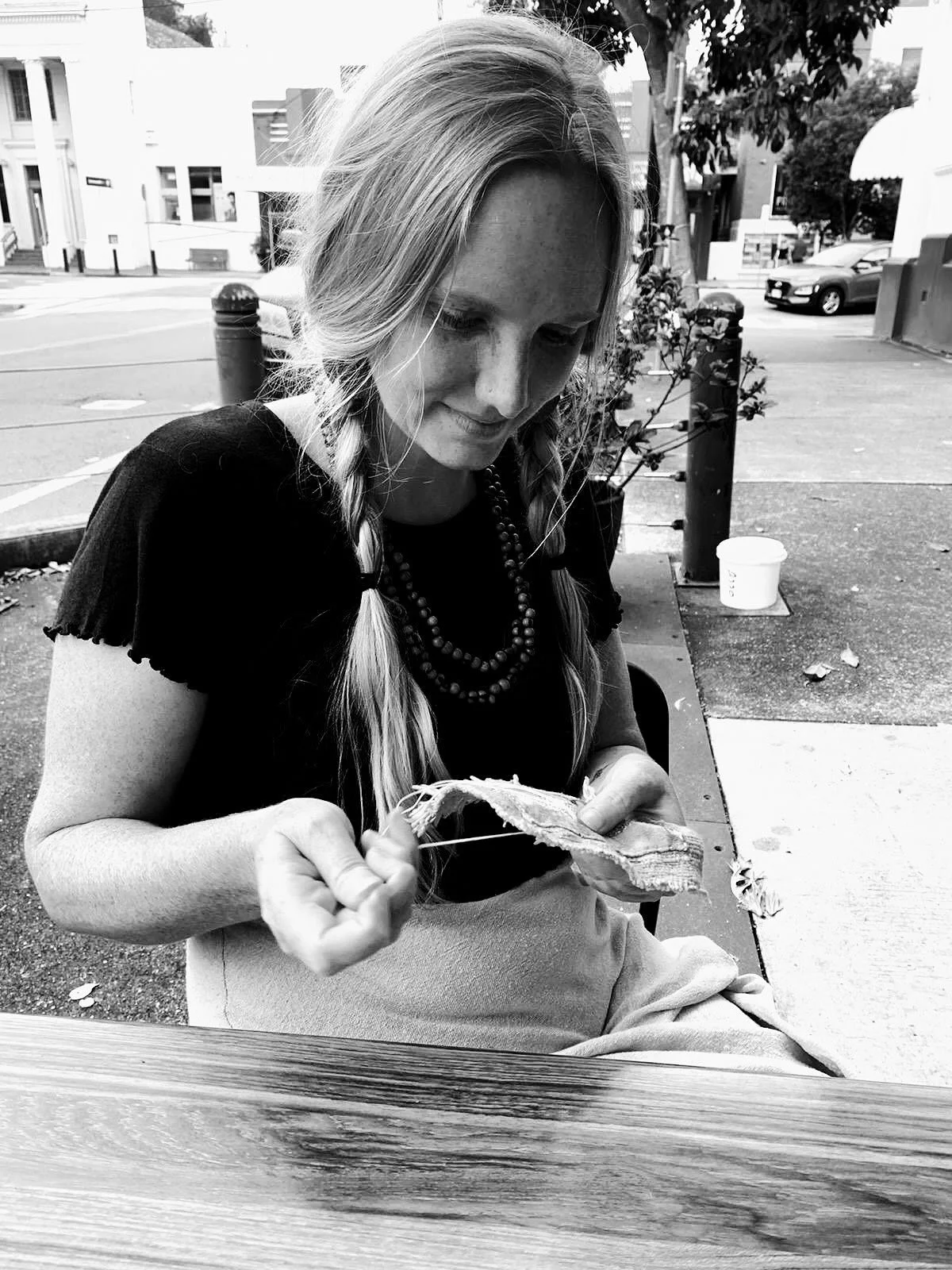 Snakes And Flowers | Rosalie Rose

Meet the artist behind &lsquo;Snakes and Flowers&rsquo; this Saturday October 18 from 10am - 2pm. @rosalie_rose__ 

&ldquo;The artworks I create are a meeting of my relationship with the earth and an honouring of so