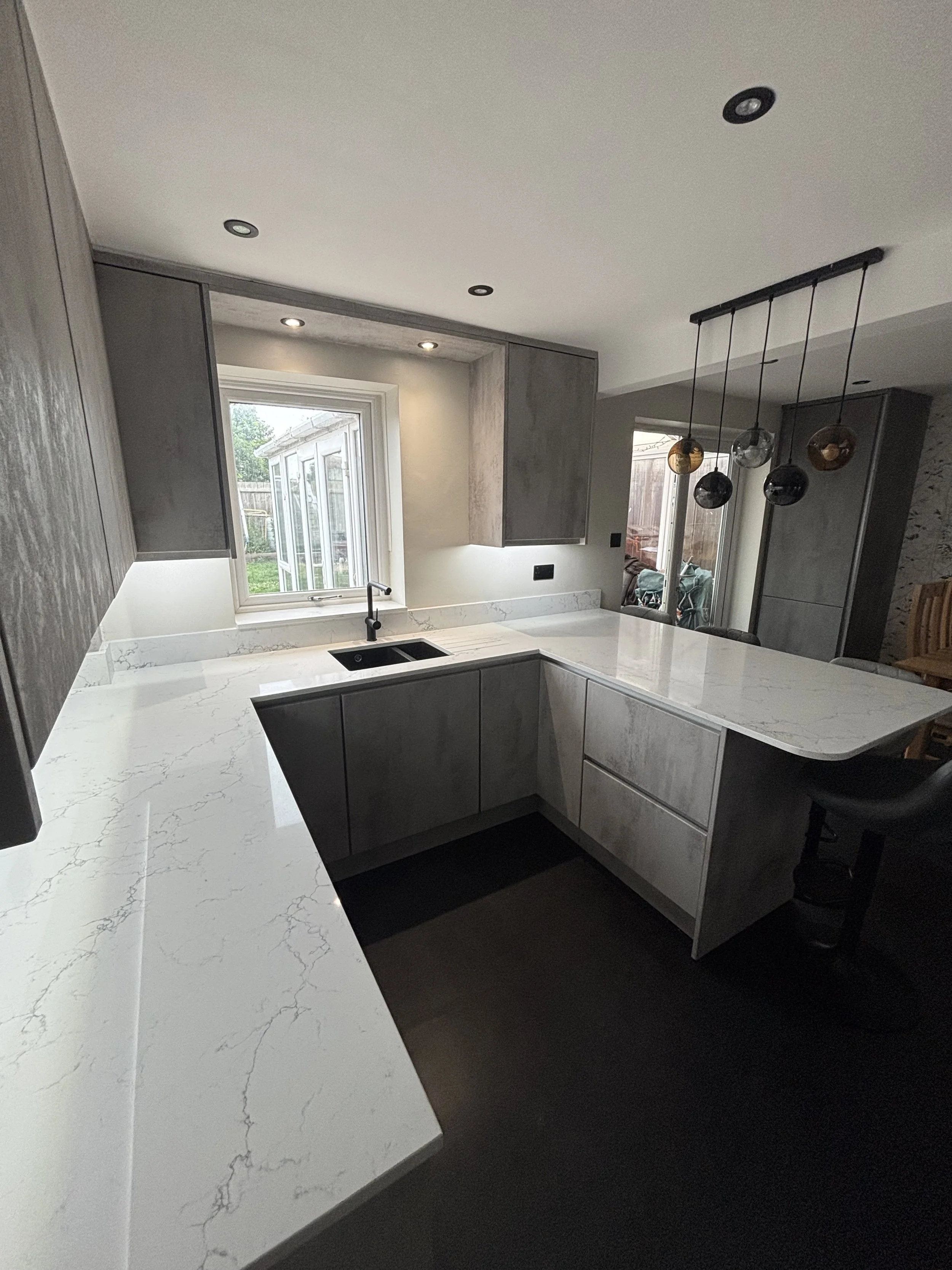 Small kitchen knock through to large dining kitchen in Thorngumbald, Hull
