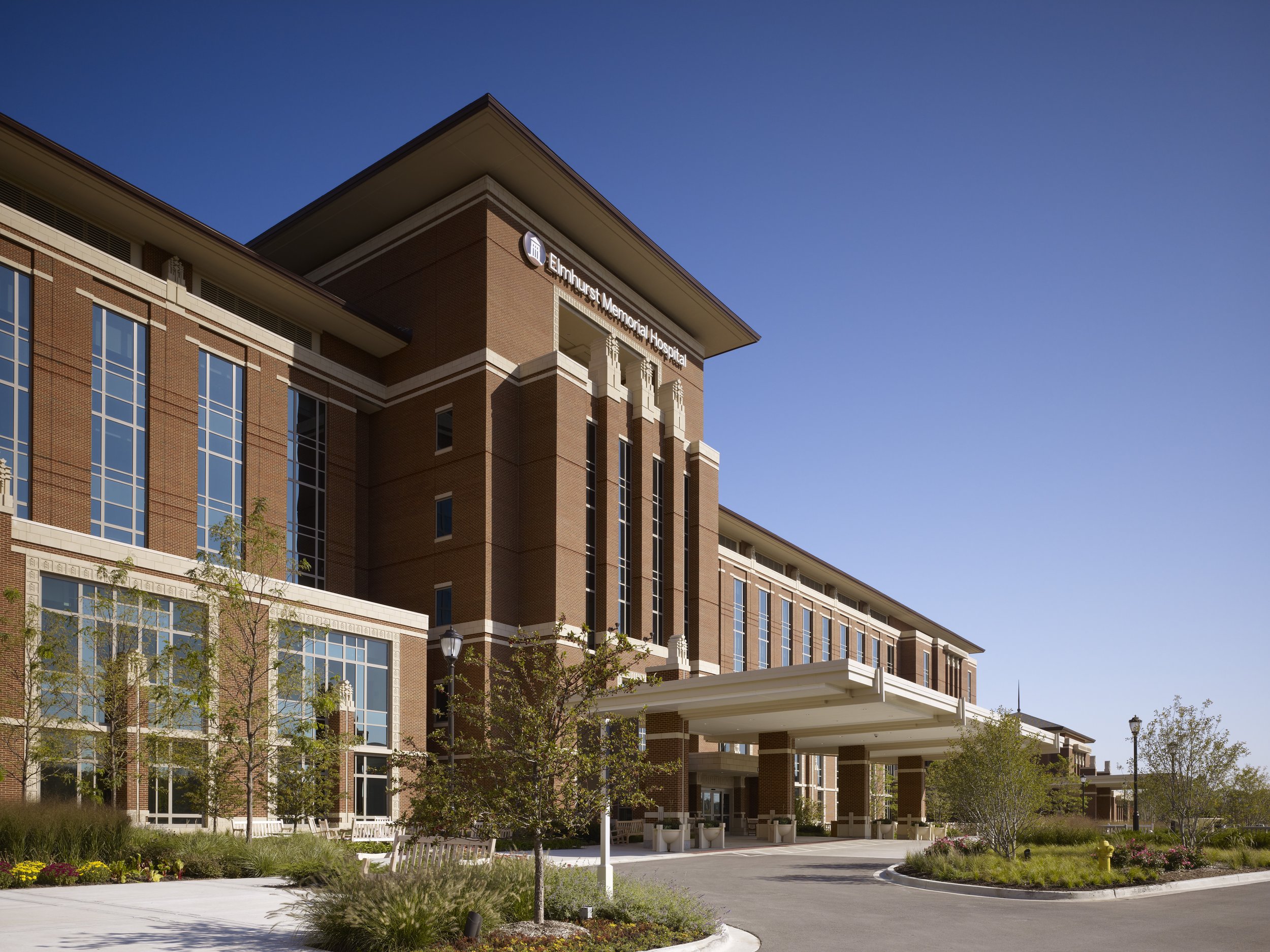 Elmhurst Memorial Hospital emergency department entrance, healthcare design by Albert Kahn Associates