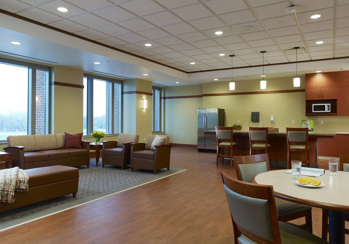 Elmhurst Hosp-Family Lounge.jpg
