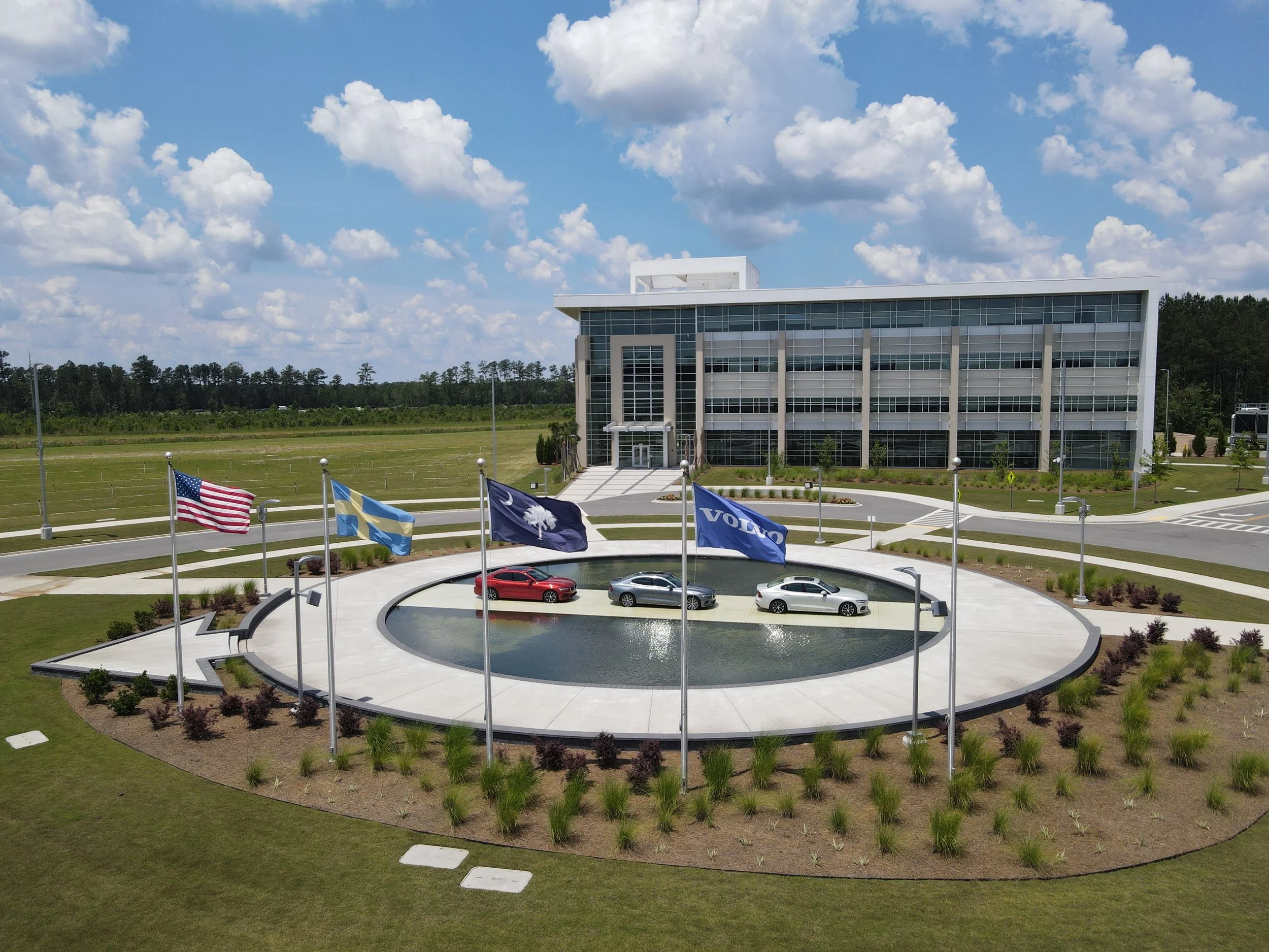 283453 Volvo mfg plant SC.jpg