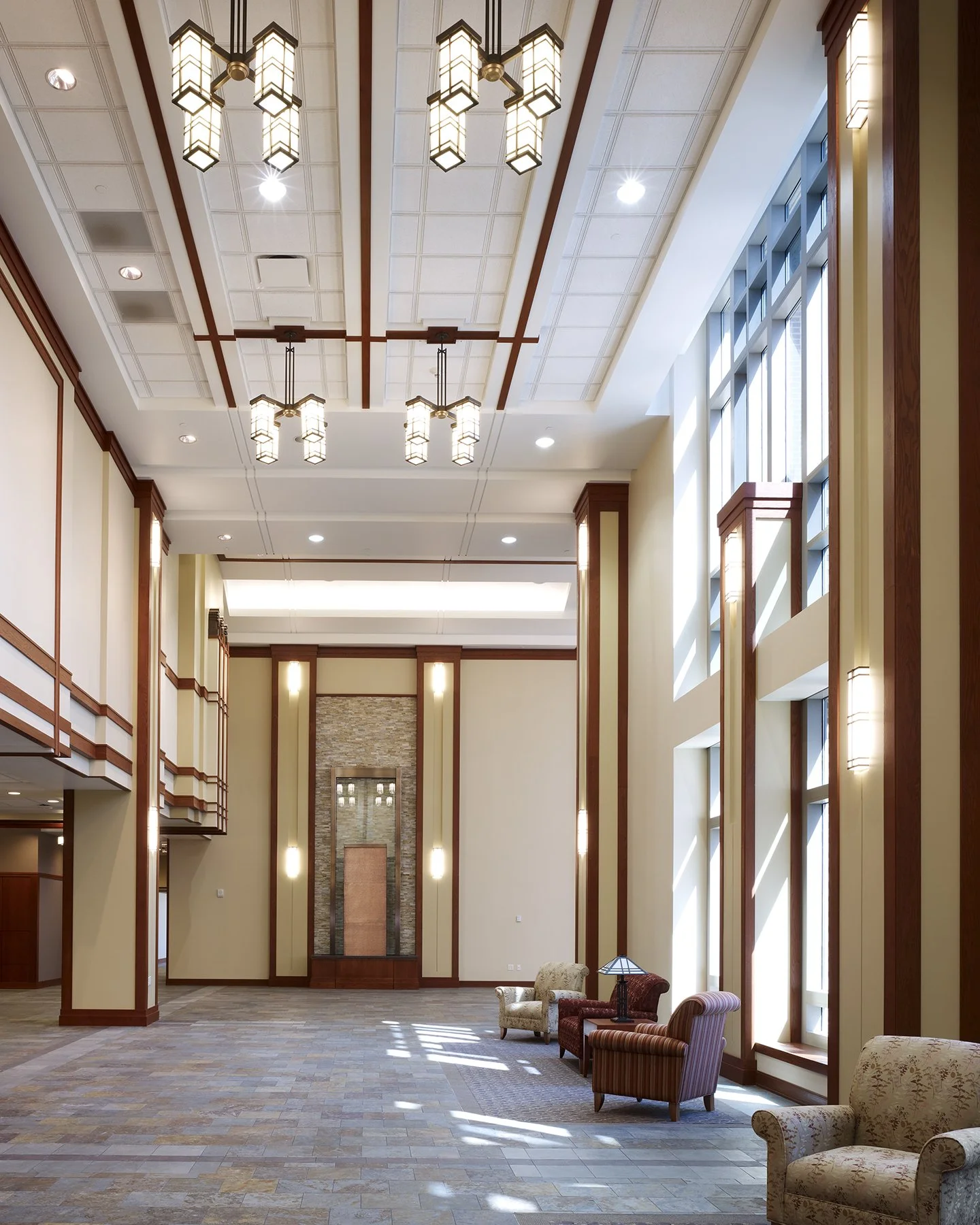 Elmhurst Memorial Hospital — AlbertKahn