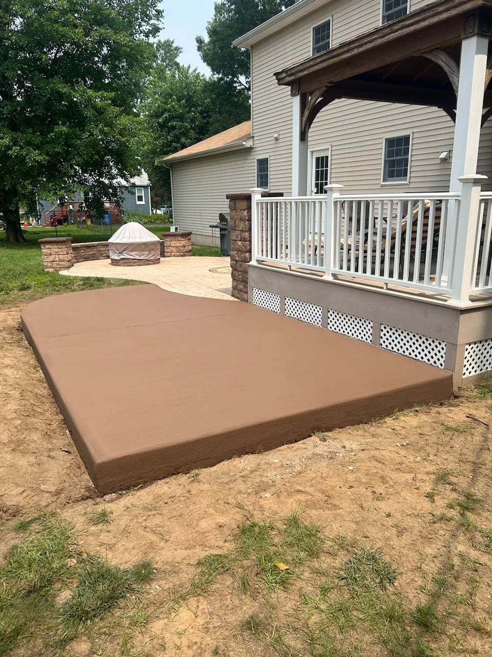 beautifulpatio.jpg