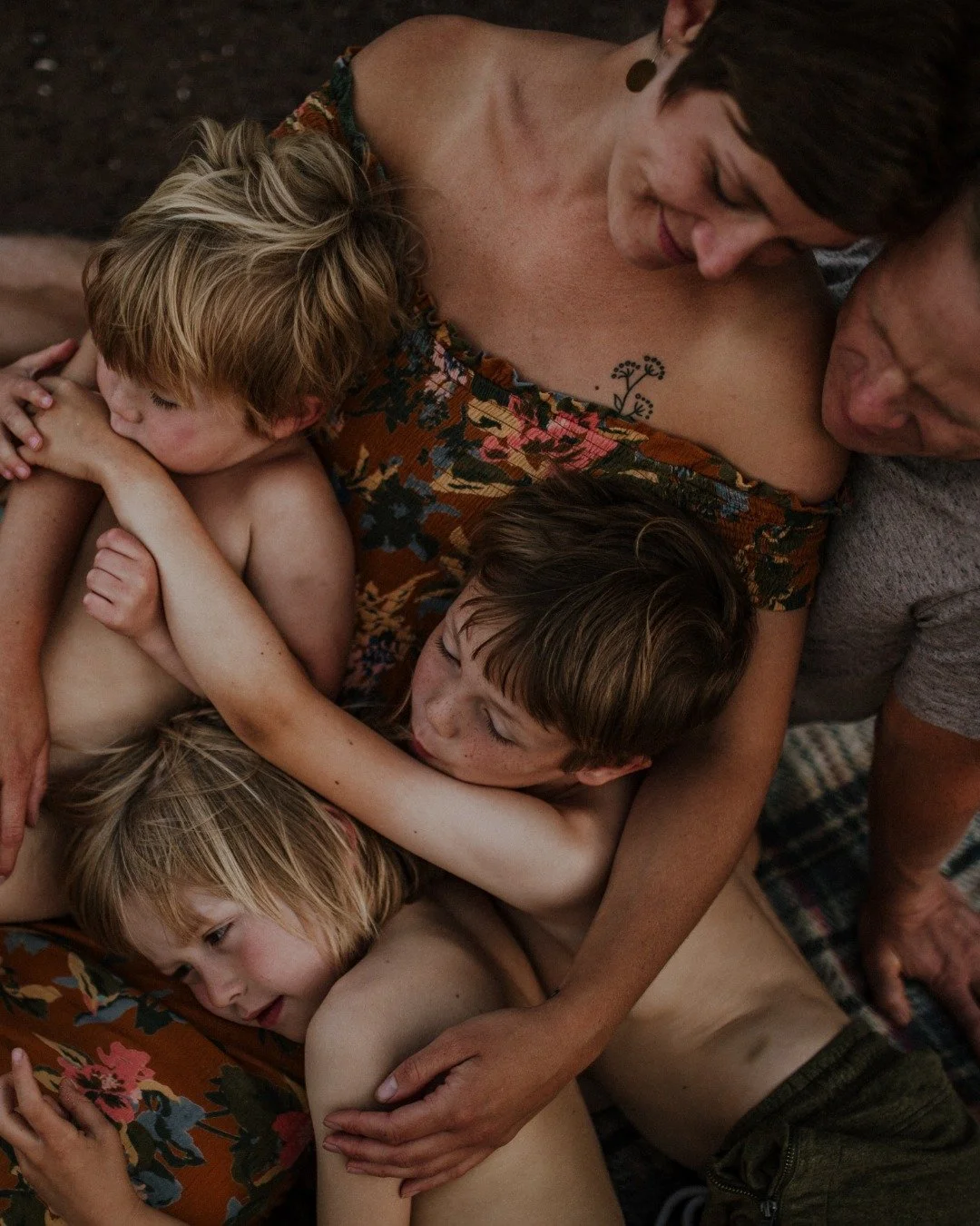 This session will forever be one of my favourites. 

@gabysweet_ and her lovely boys have such a wonderful space in my heart (she was our birth photographer, doula and is always our friend) and seeing her this week for a meet up half way (Cardiff and
