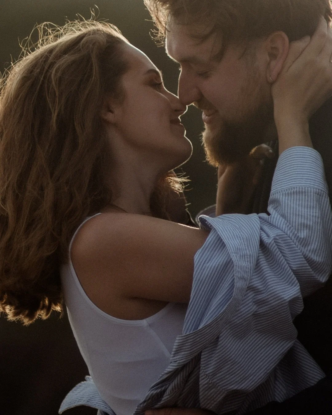 Three Cliffs Bay will always have a big piece of my heart. It&rsquo;s one of those places that feels like a big breath out. 

This family session was filled with adventure, freedom, and uninterrupted joy (except for shell inspection). We wandered, pl