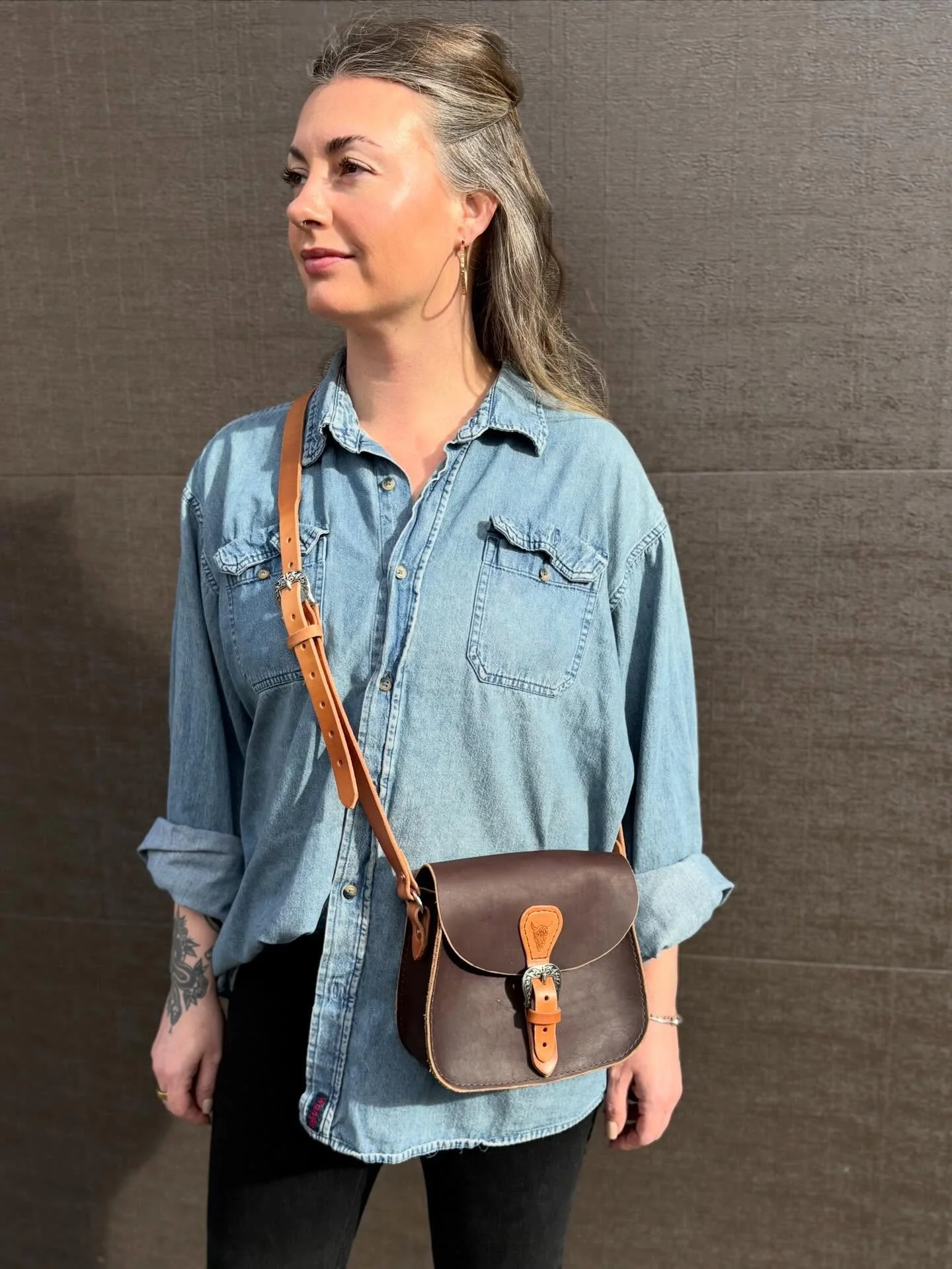My beautiful lady making the new cross body bag look good! #handmade #leather #fashion #women #love