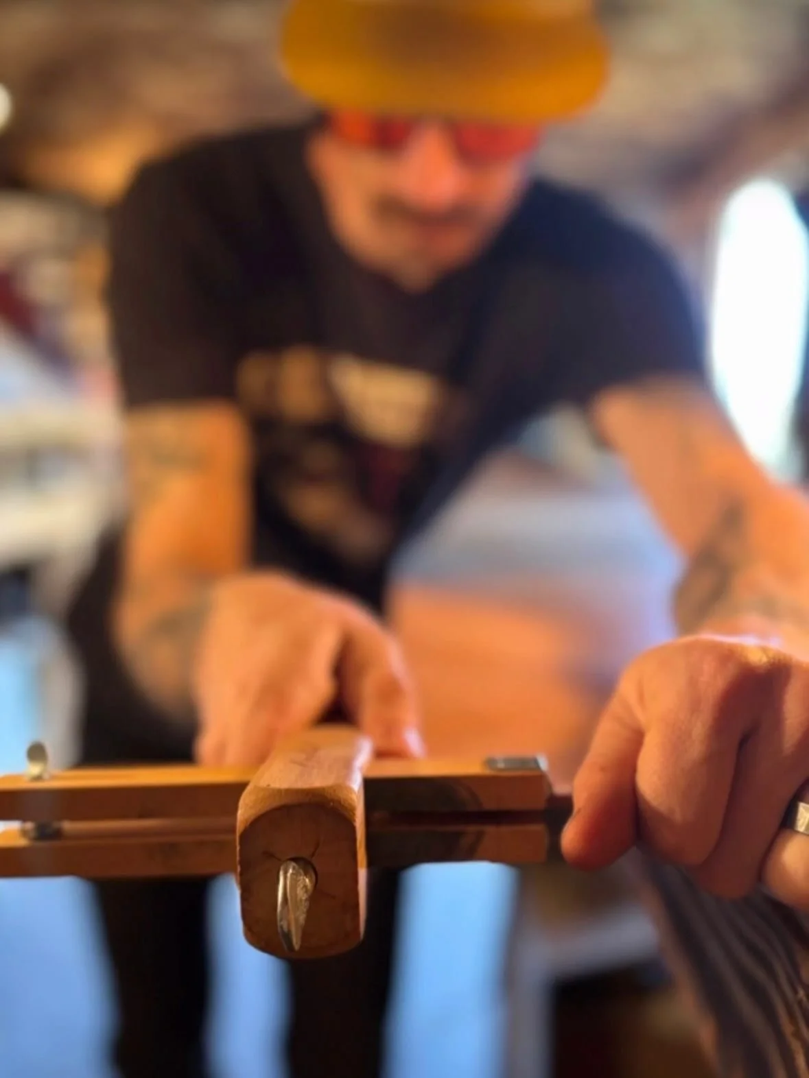 Some pretty cool photos my lady got of me in the shop. Making stuff that works, stuff that holds up, the kind of stuff you don&rsquo;t hang on the wall&hellip;.. stuff that&rsquo;s real. Thanks for looking friends! #leather #craftsmanship #art #orego
