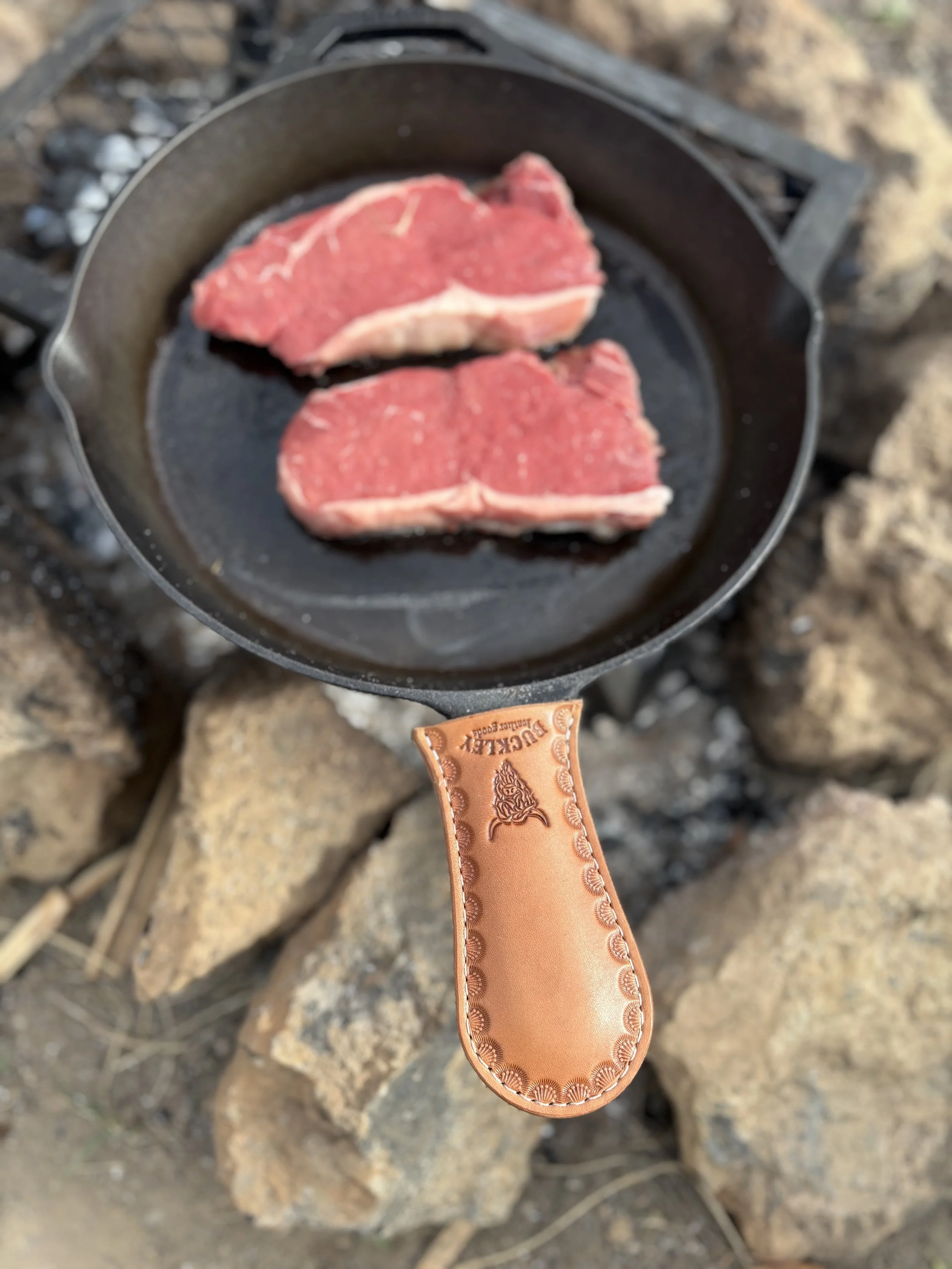 natural skillet mitt 2.jpg