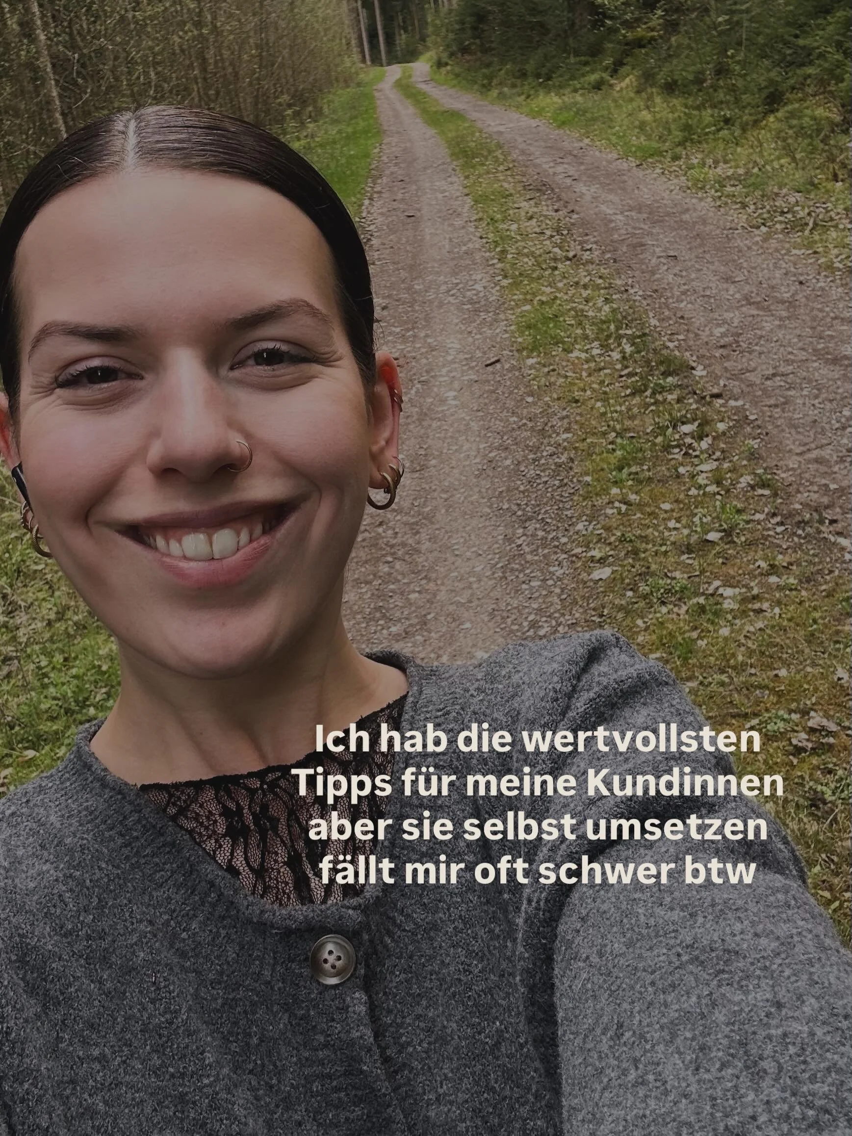 Wir strugglen alle, egal wie gr&uuml;n das Gras bei irgendwem anders scheint. 

Ich glaub fest daran dass nichts besser wird indem man dar&uuml;ber schweigt. Im Gegenteil, es macht uns nur einsamer, k&auml;lter und isolierter als wir es eh schon sind