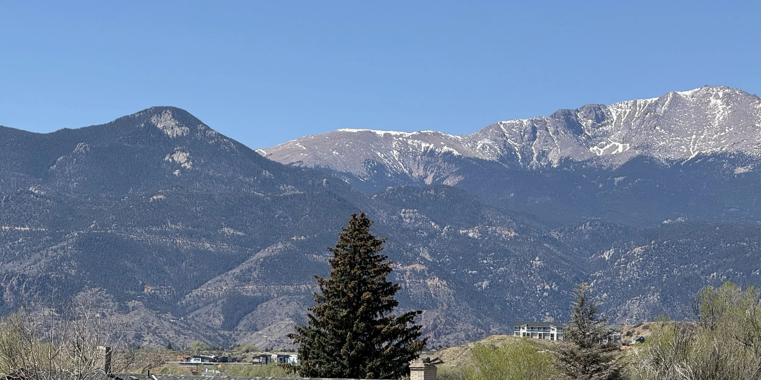 "From Sand to Snow: Finding Alignment, Simple Abundance, and the Beauty of a Grateful Soul"