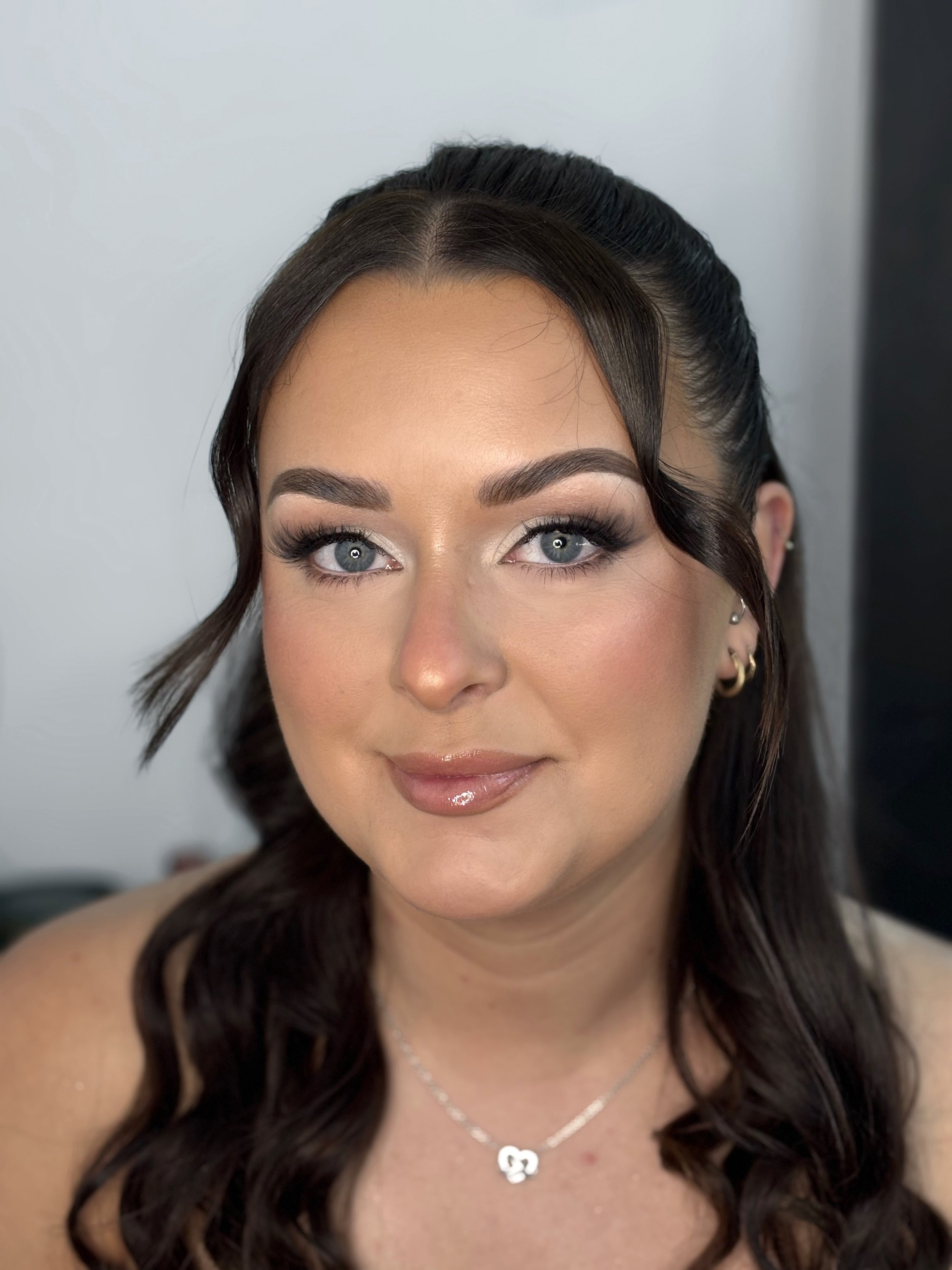 Facetune_18-05-2025-21-04-06.jpg