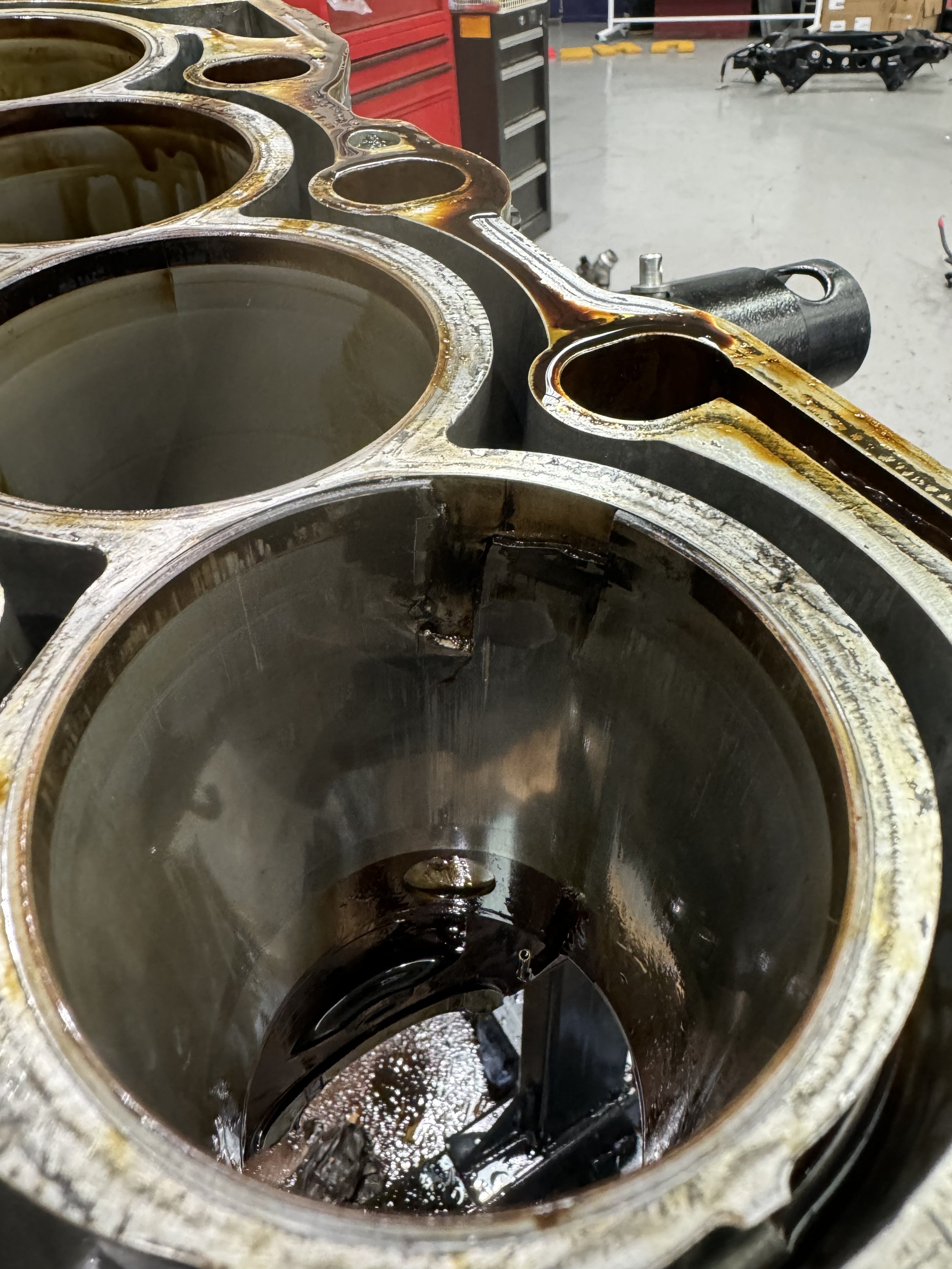 320si n45b20s cracked liner failed engine