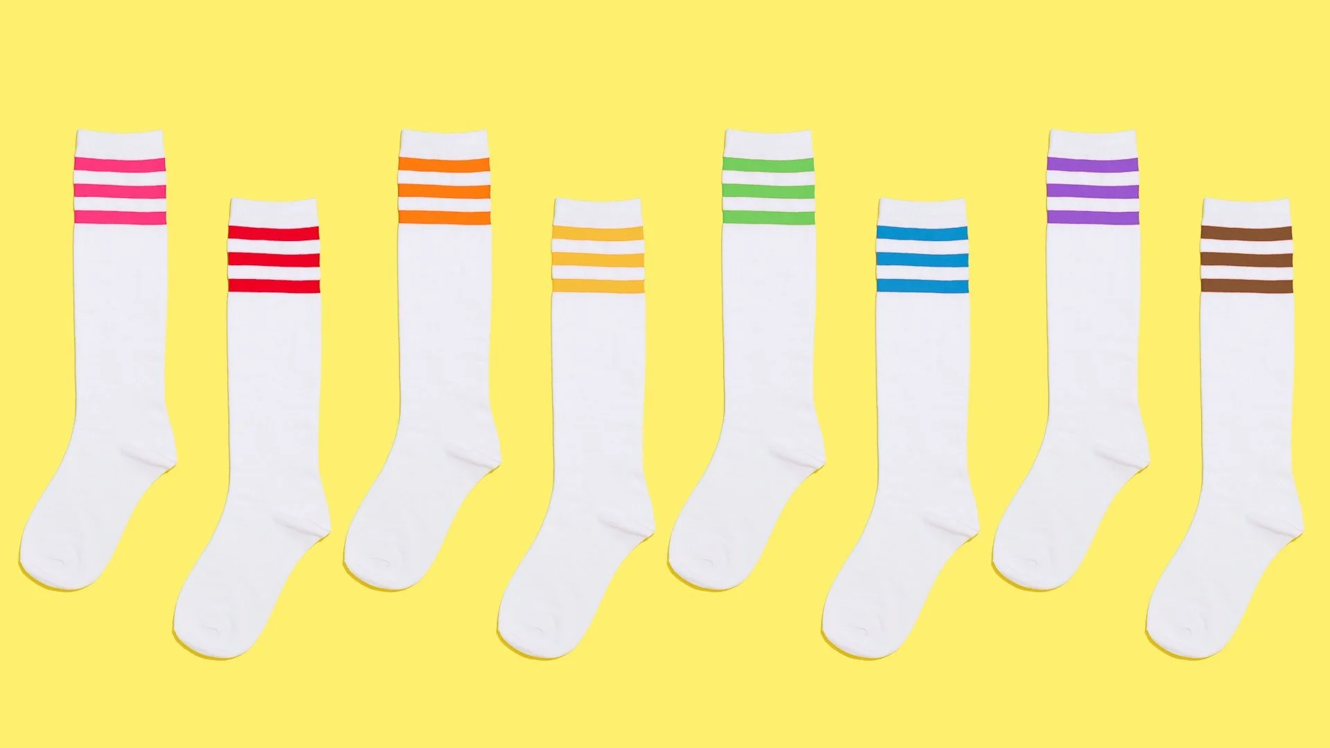 Custom Sports Socks: Elevate Your Game with Fresh Color Solutions