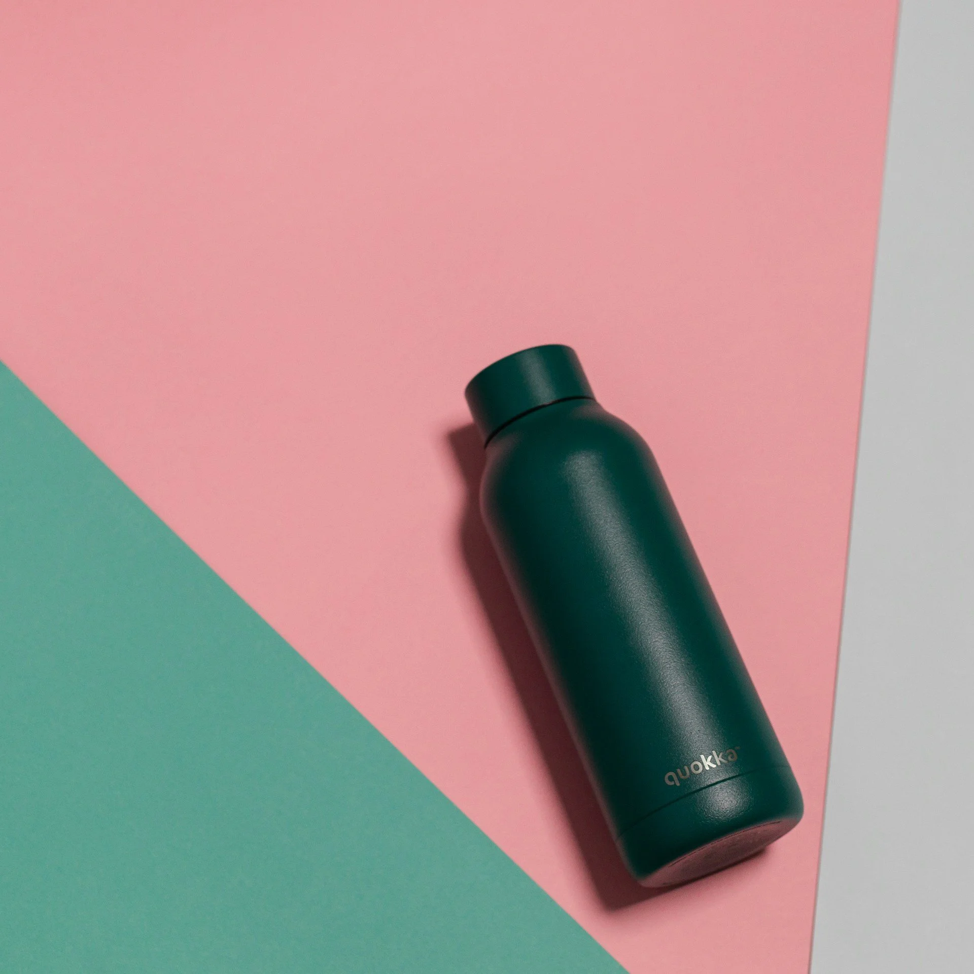Custom Water Bottles: Elevate Your Brand with Fresh Color Designs