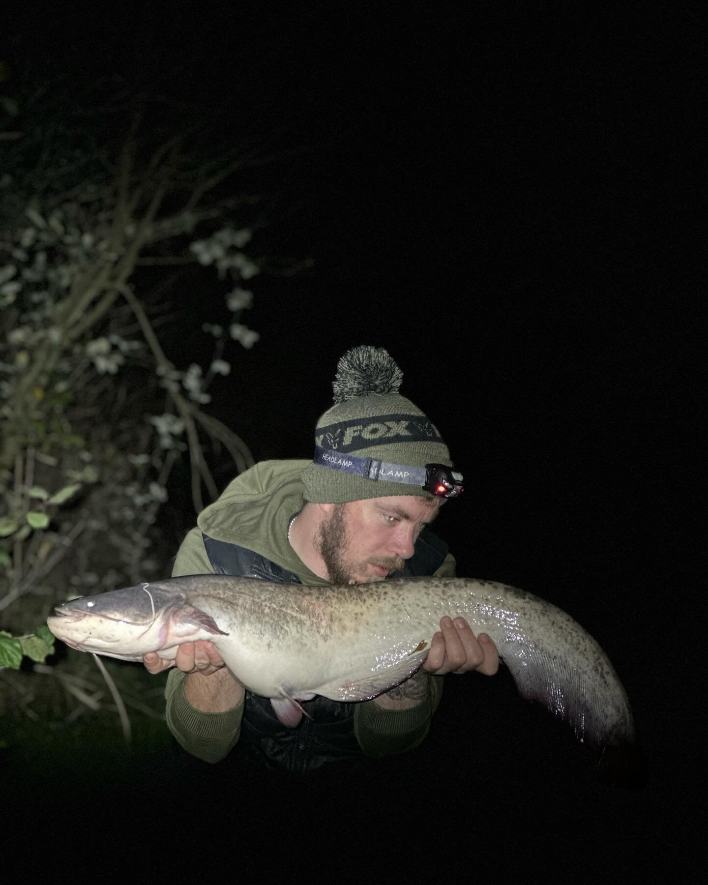 10lb catfish on our highly attractive banana boilie 🍌🍌👏🏻👏🏻