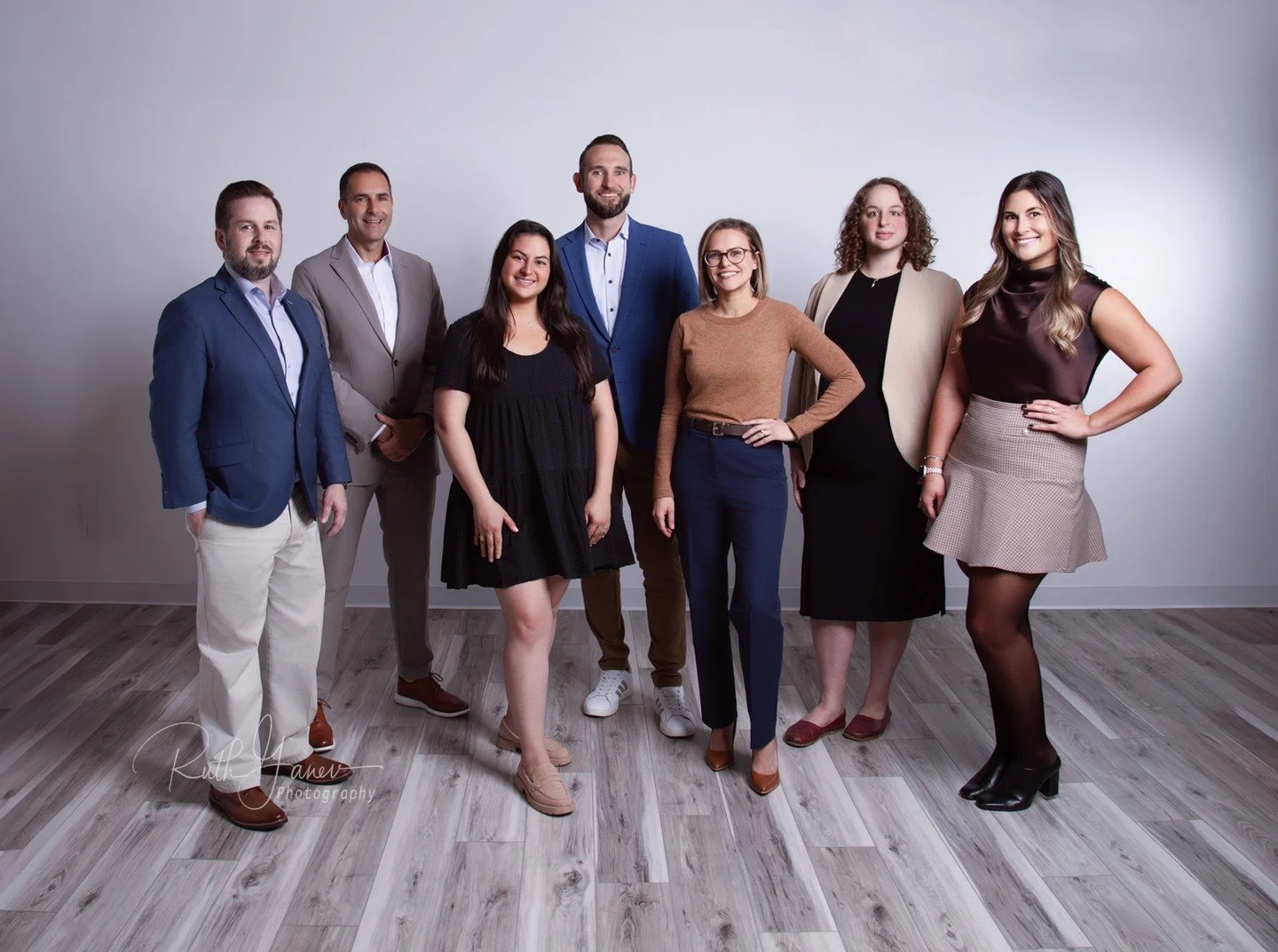 Your team is the face of your business and October is the perfect time to capture that. Whether you&rsquo;re gathering for a planning retreat, a team-building meeting, or simply looking ahead to the new year, updated group portraits create a polished