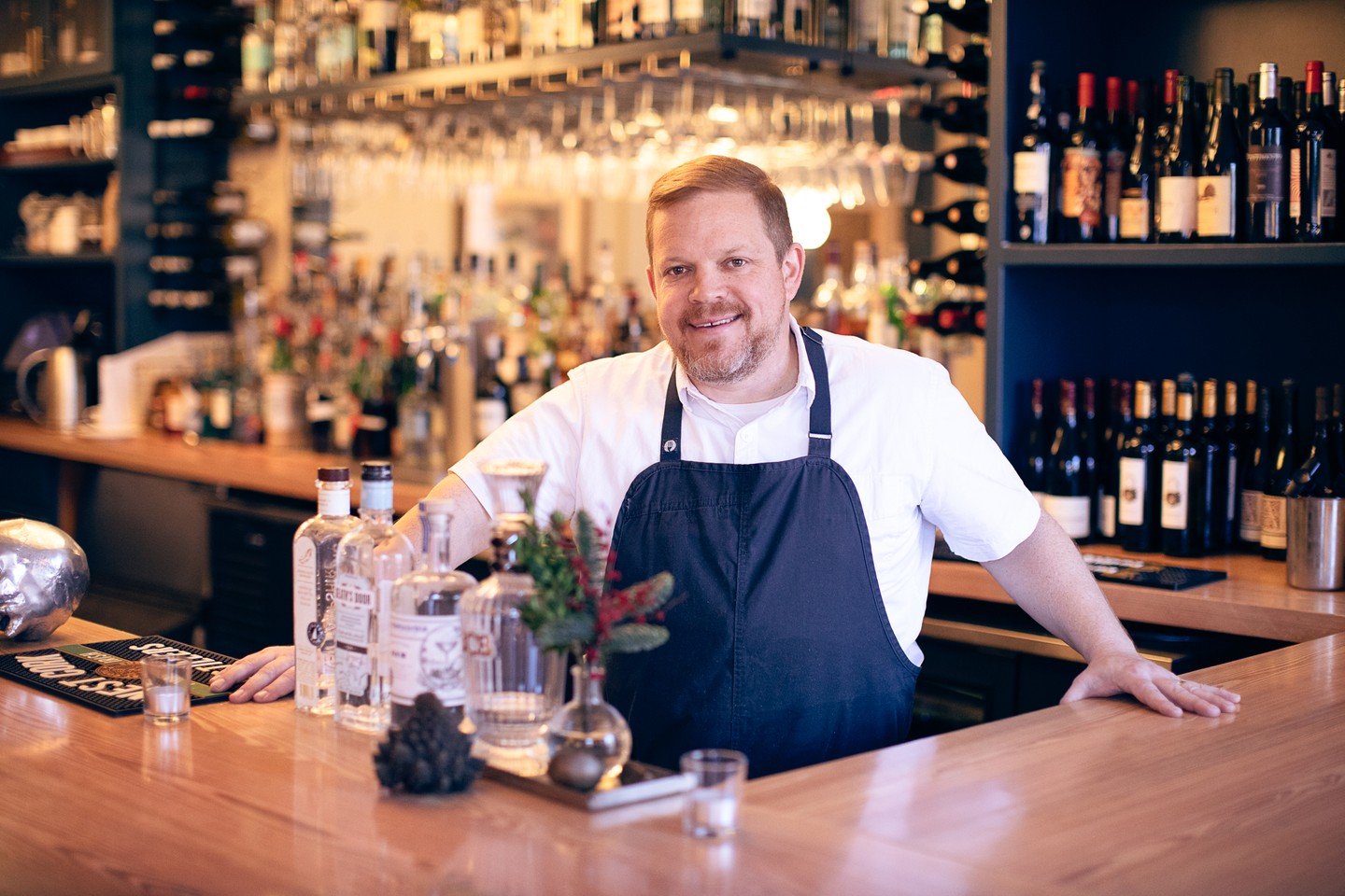 Photographing Brendan Vesey, owner of Botanica, for Portsmouth City Lifestyle was a pleasure. He&rsquo;s warm, thoughtful, and clearly loves what he does.
Beautiful food, great vibe, and an experience that felt special without being fussy. Always gra