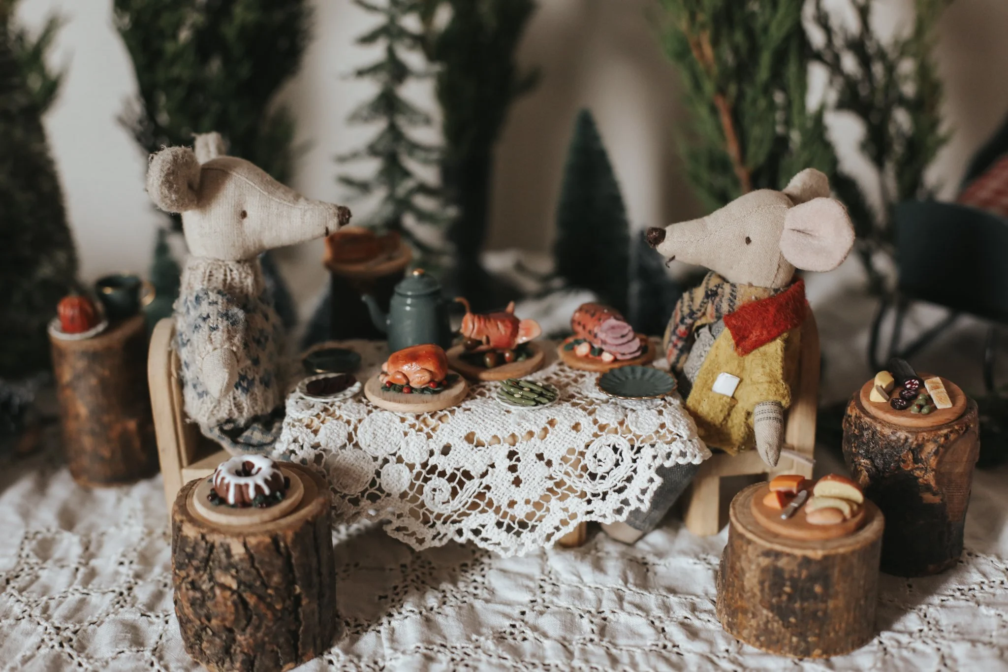 FW25-082feast.jpg