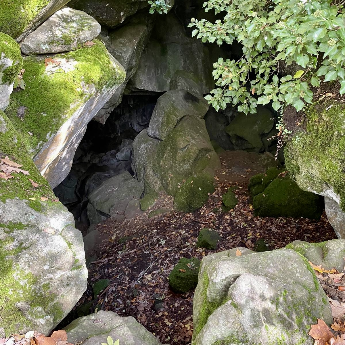 Pozzo del Diavolo sul Monte Venere