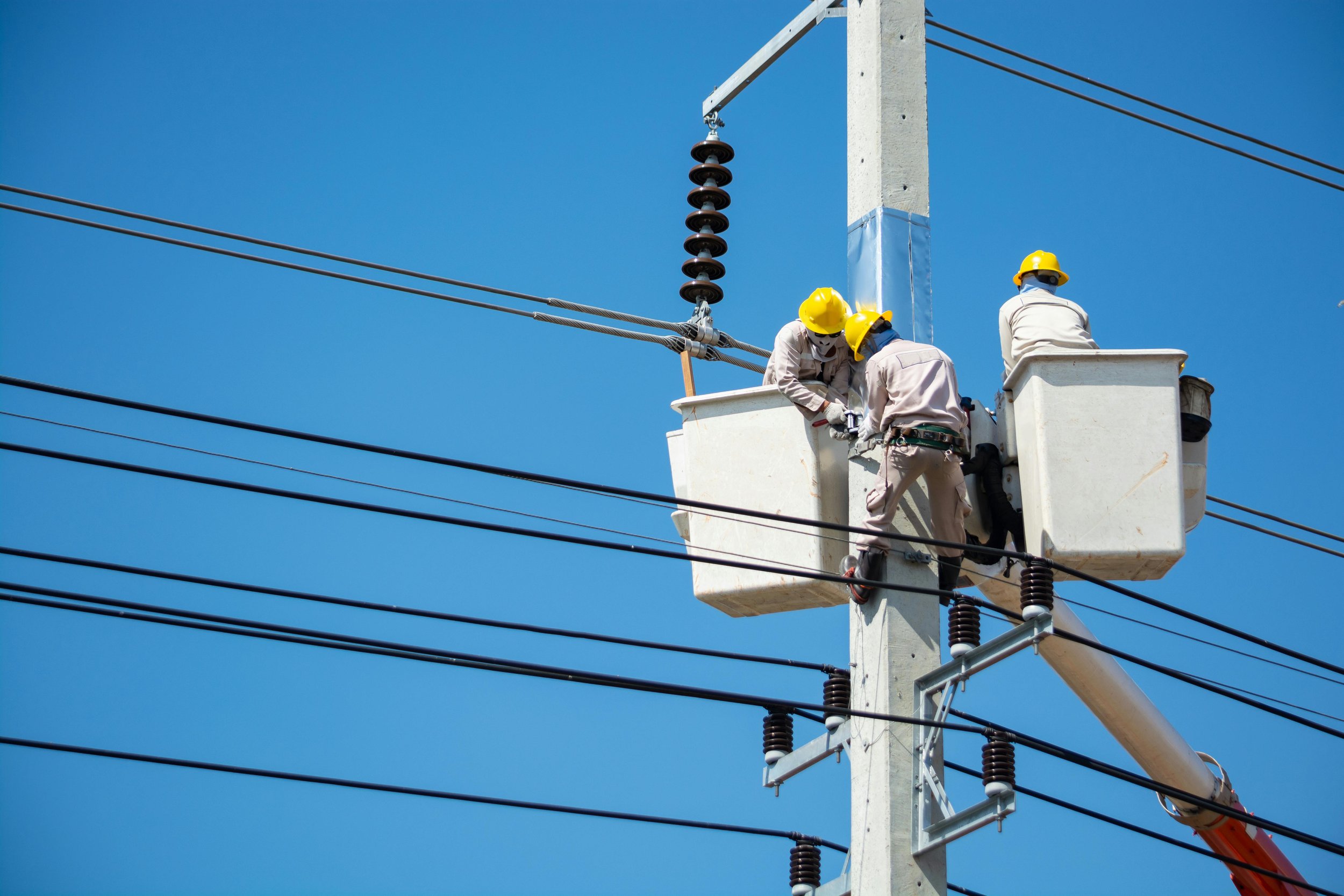 Augmented Reality Utility Maintenance: The Future for Linemen