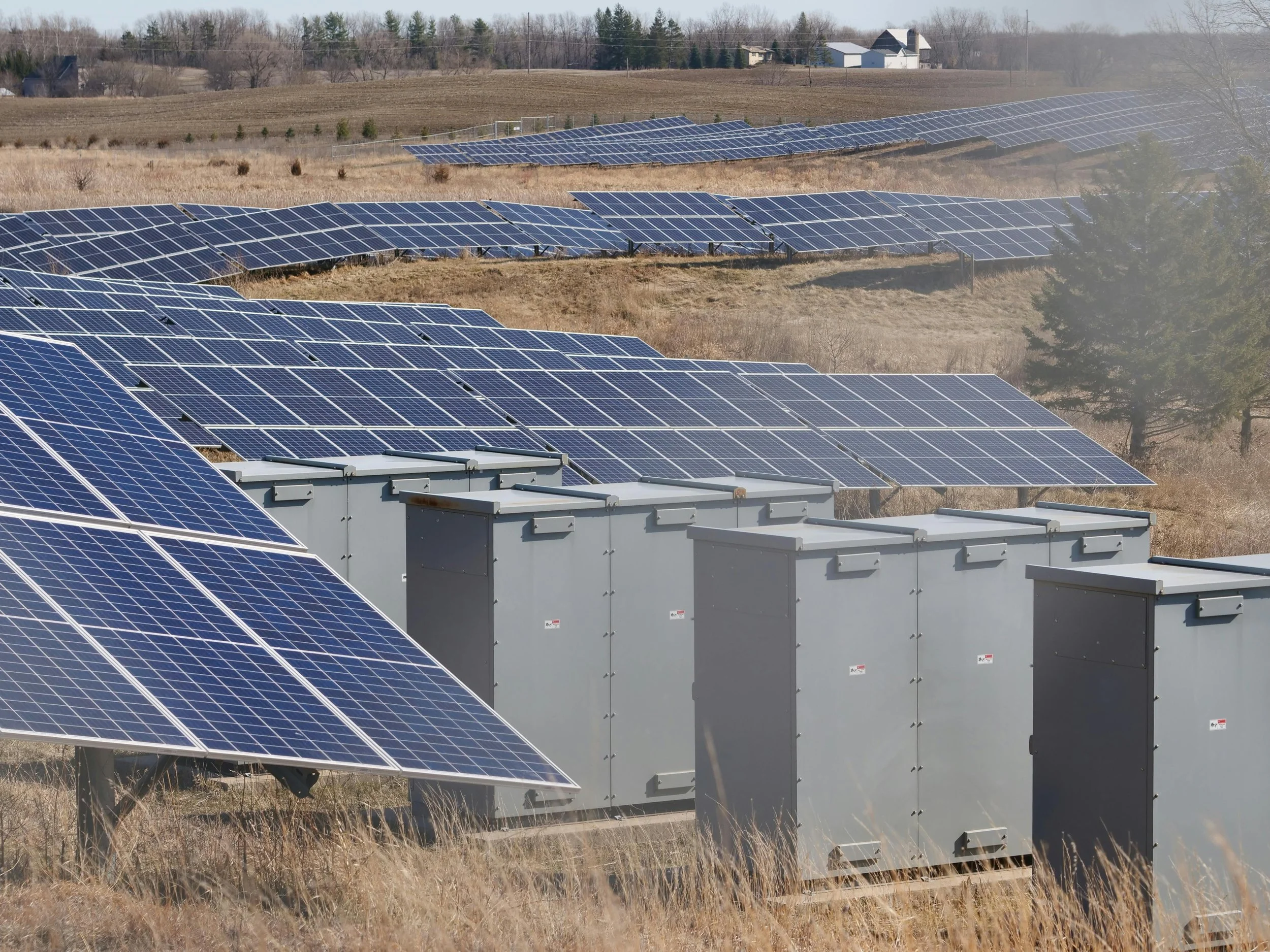 Microgrids 101: Boosting Reliability and Resilience Locally