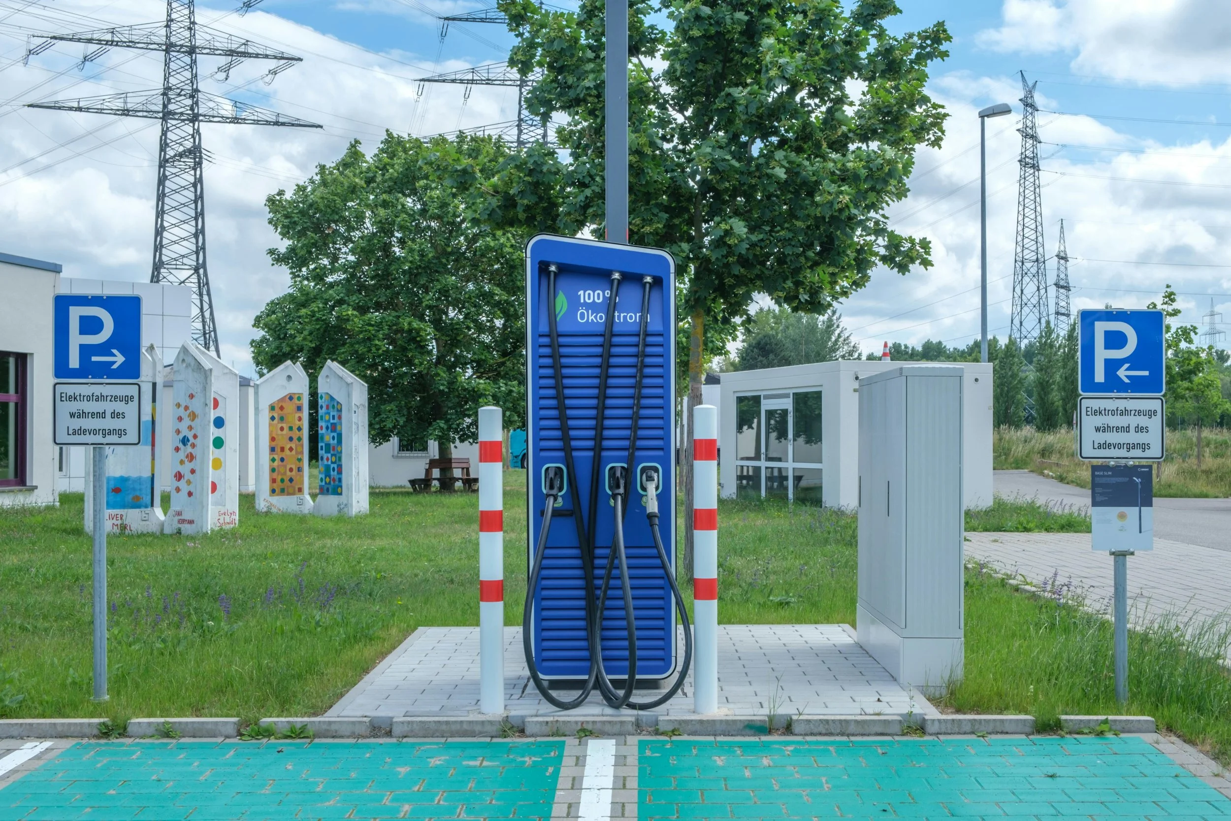 Smart EV Charging Savings: Protect Your Budget &amp; the Grid