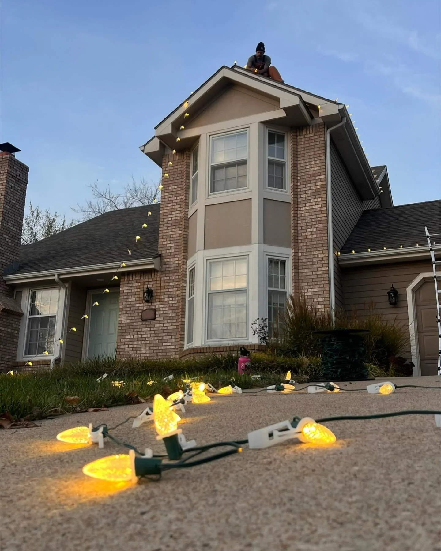 Wondering what goes into making your house the brightest on the block? From design to placement, we custom-fit every light to your space. We&rsquo;re lighting pros (and a bit of holiday cheerleaders!) 🎉 

#BehindTheScenes #lawrence #local #smallbusi