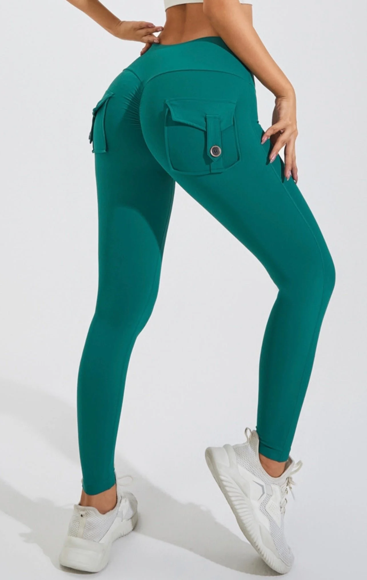 Green Back Pocket with Buttons Scrunch Booty Leggings Joshua 19.jpg