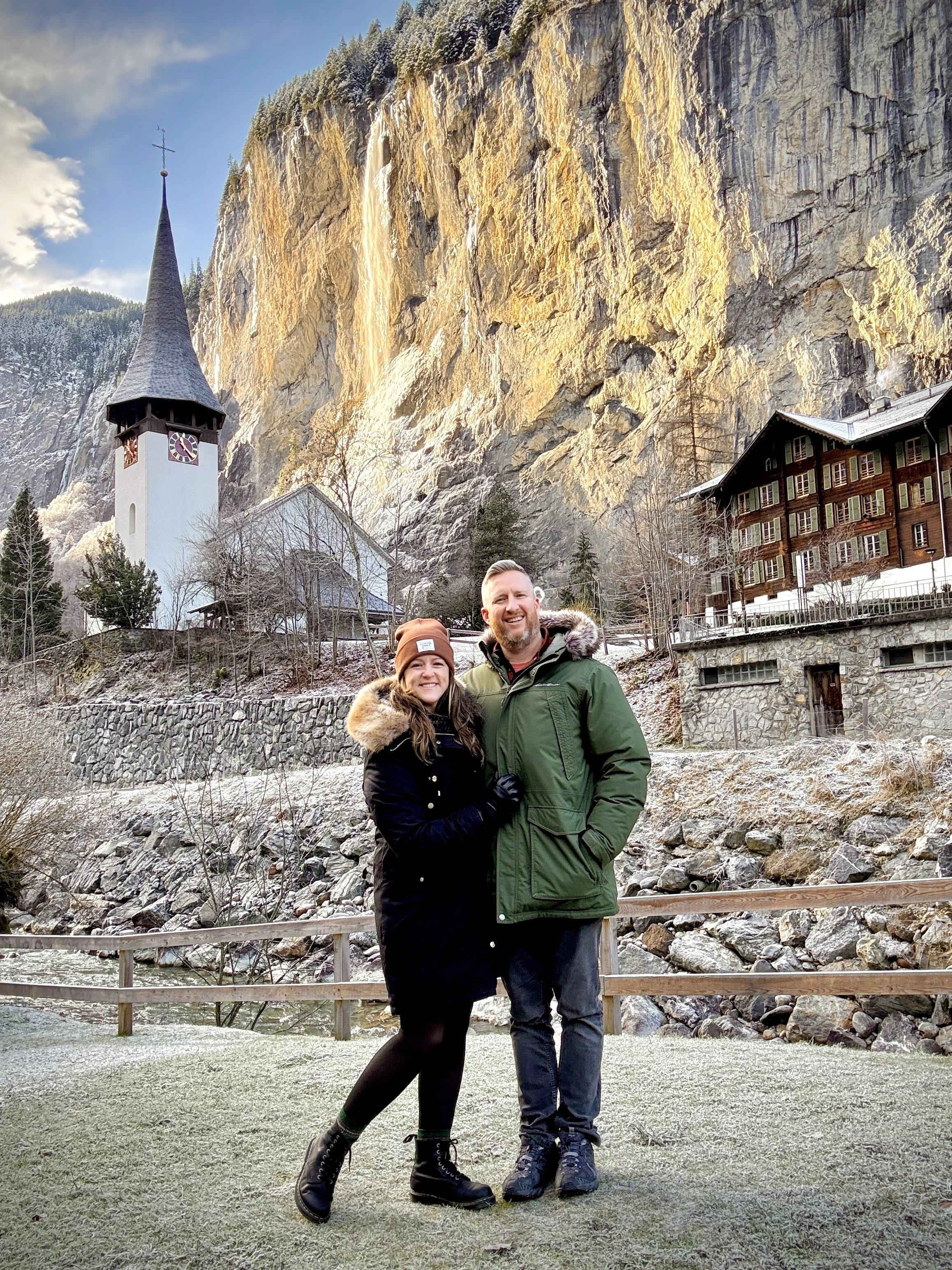 Lauterbrunnen Couple.JPG